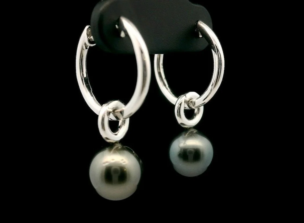 Right angle view Sterling Silver Tahitian Pearl Earrings