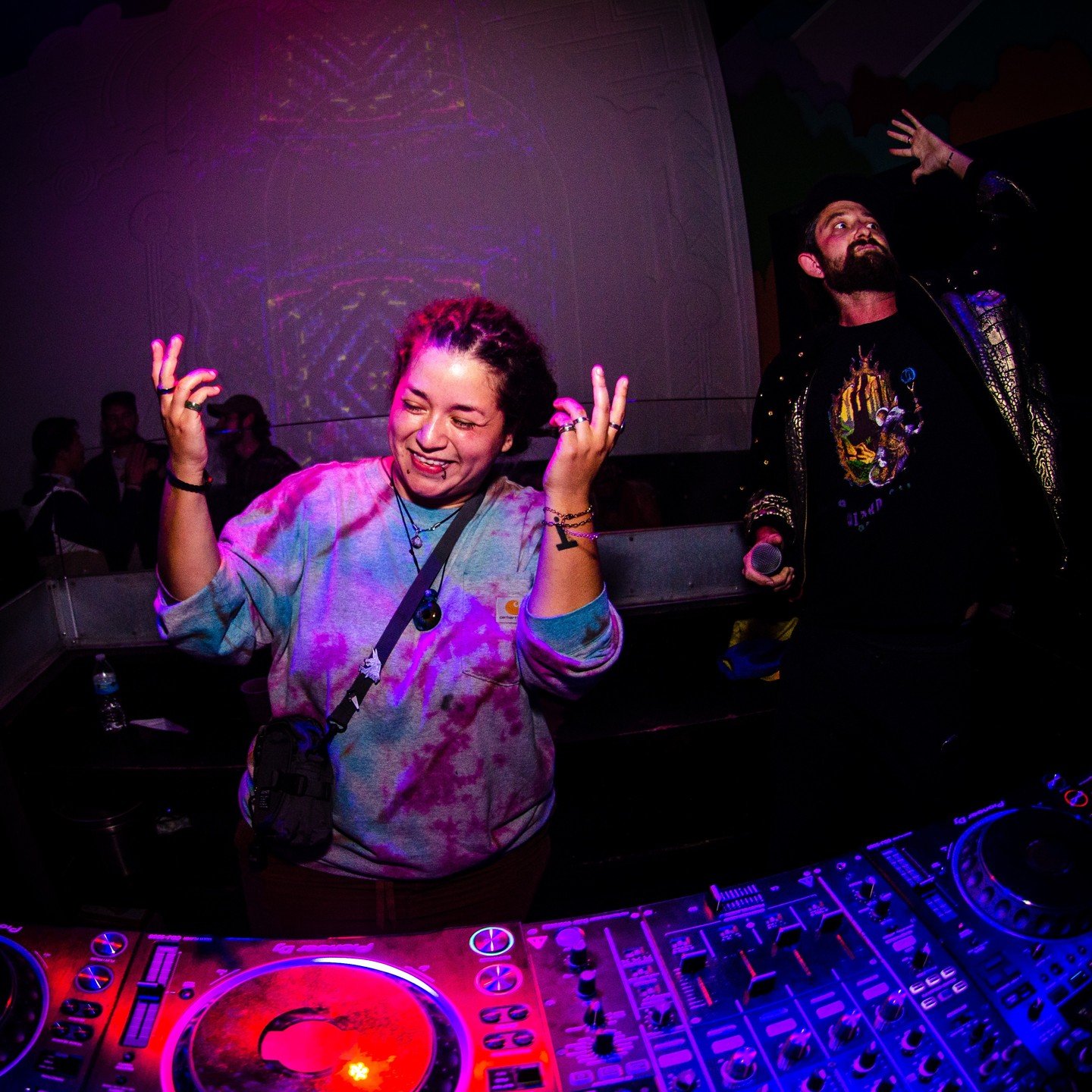 We're so excited to welcome @iibarramusic to Kyra Collective!

Iibarra is an LGBTQIA+/POC artist from the Bay Area whose main goal is to create a community encouraging creative freedom via their playing and teachings of underground bass music. IIBARR