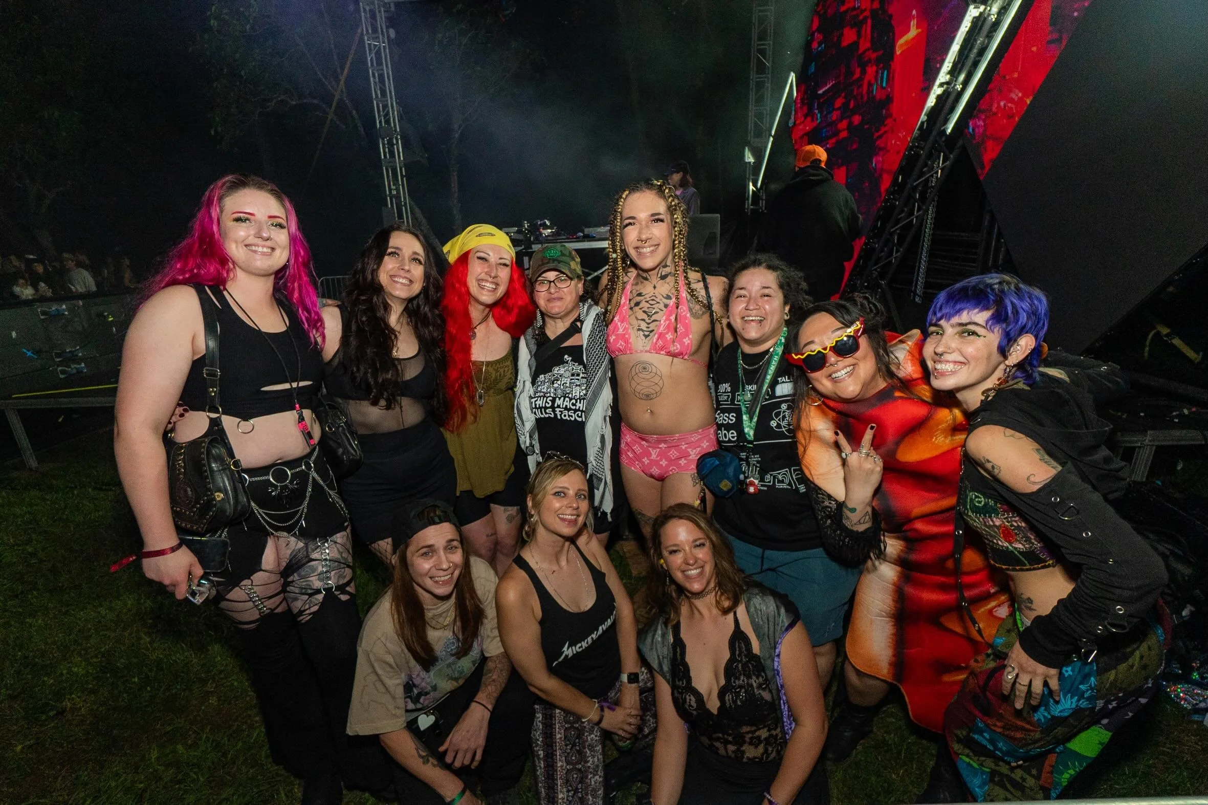 @theuntzfestival what a treat! The baddies pulled up for this and we had so much fun. Big thank you to everyone who supported 💜 we love a babe2babe 🔥🤌🏽 ONLY BADDIES AROUND US