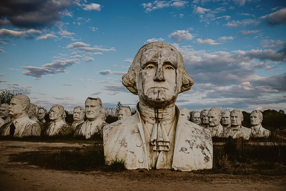 Decaying Presidents Heads, VA - 20.jpg