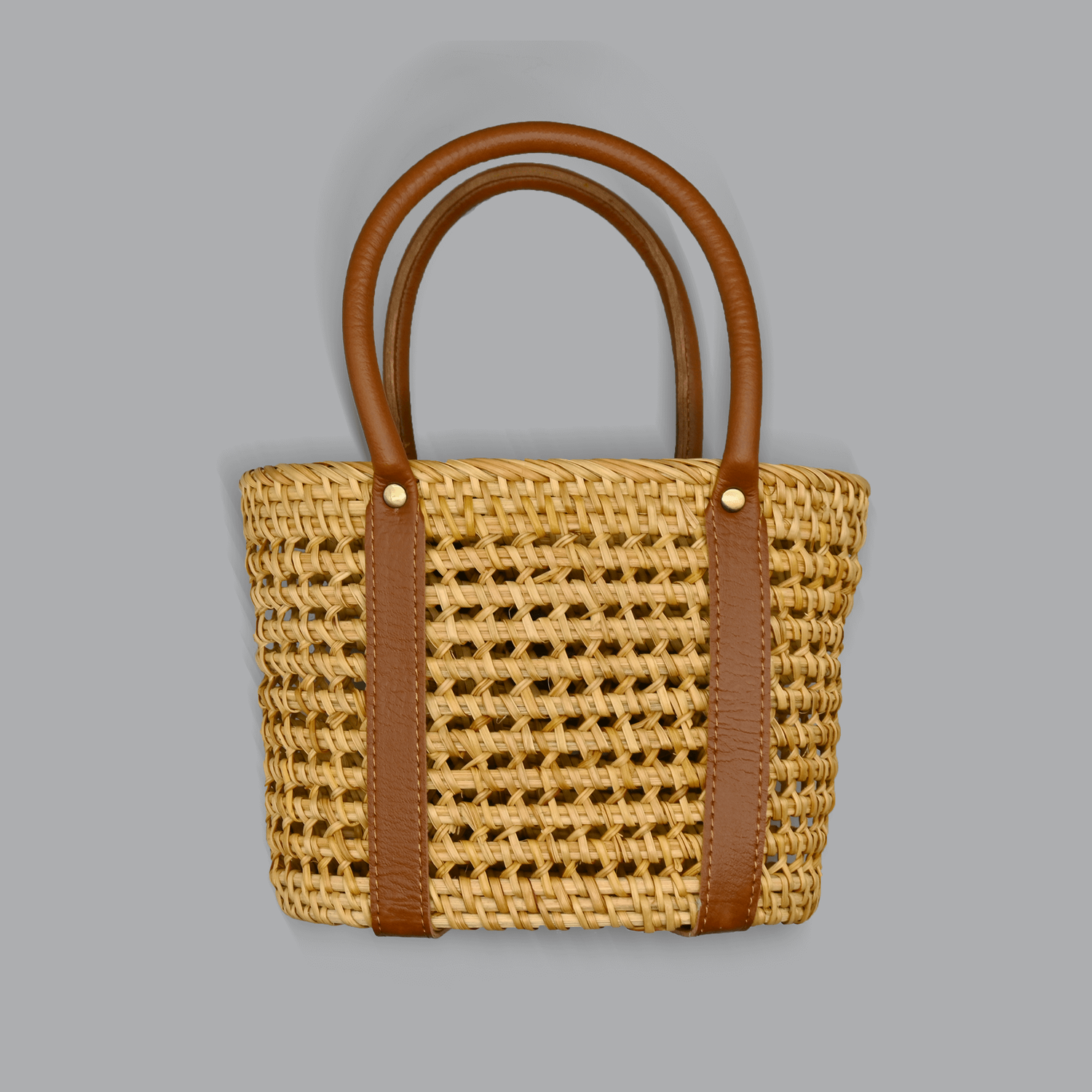 Rattan Braided Handbag | Timeless Elegance and Natural Charm ...