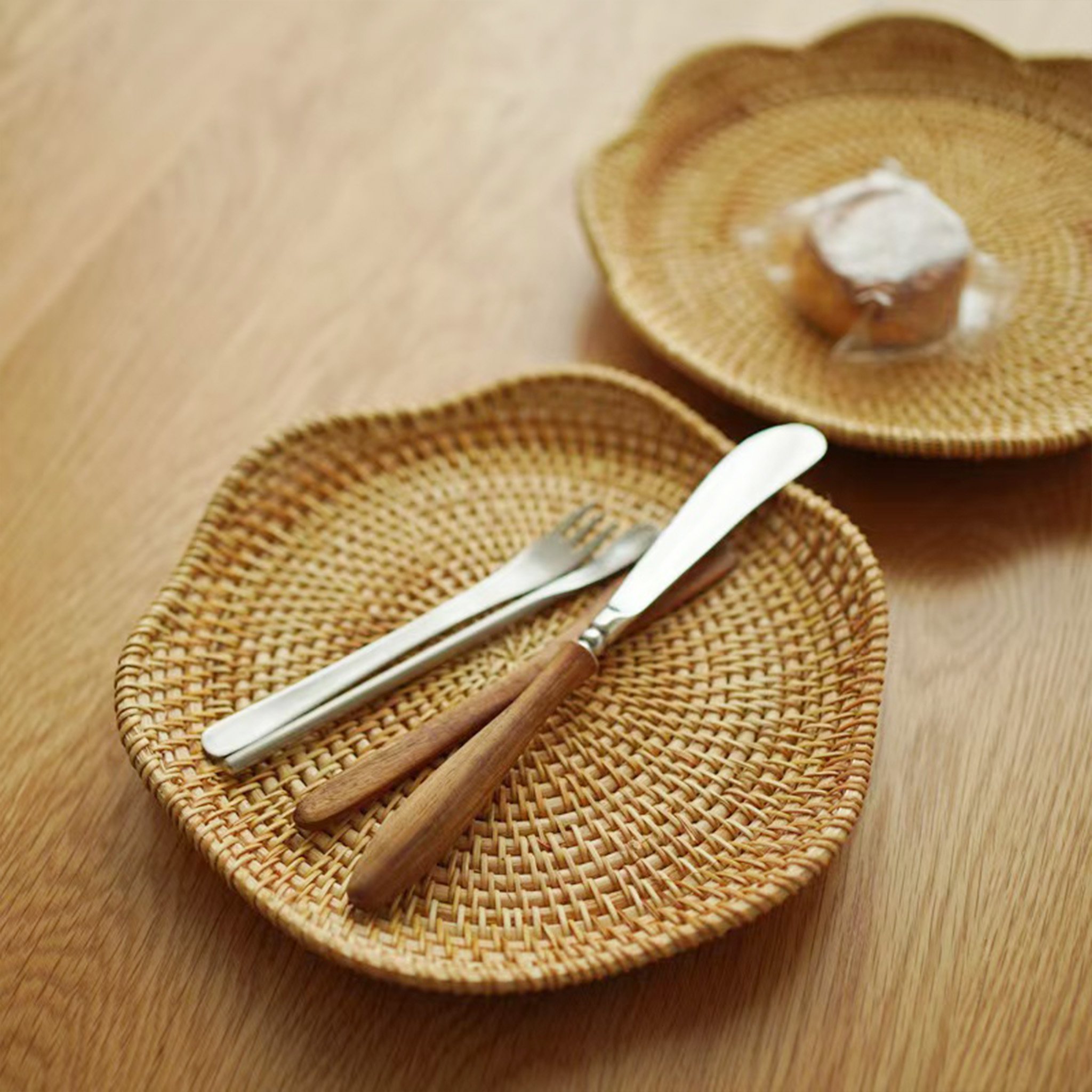 Rattan Lotus Shape Plate For Furit&Bread&Dessert_RATTANVIBE02.jpg