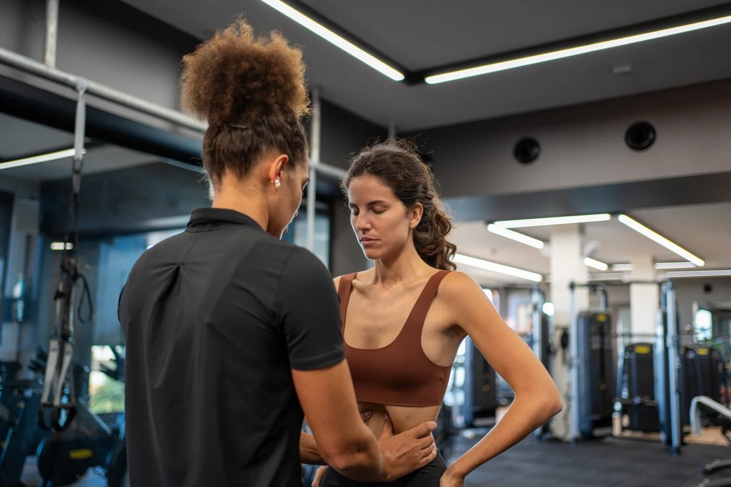 Human care. Not just healthcare.

Every single body is different. That&rsquo;s why we listen first, move with purpose, and treat the person, not just the problem. 

&mdash;&mdash;

Cada cuerpo es diferente. Por eso escuchamos primero, nos movemos con