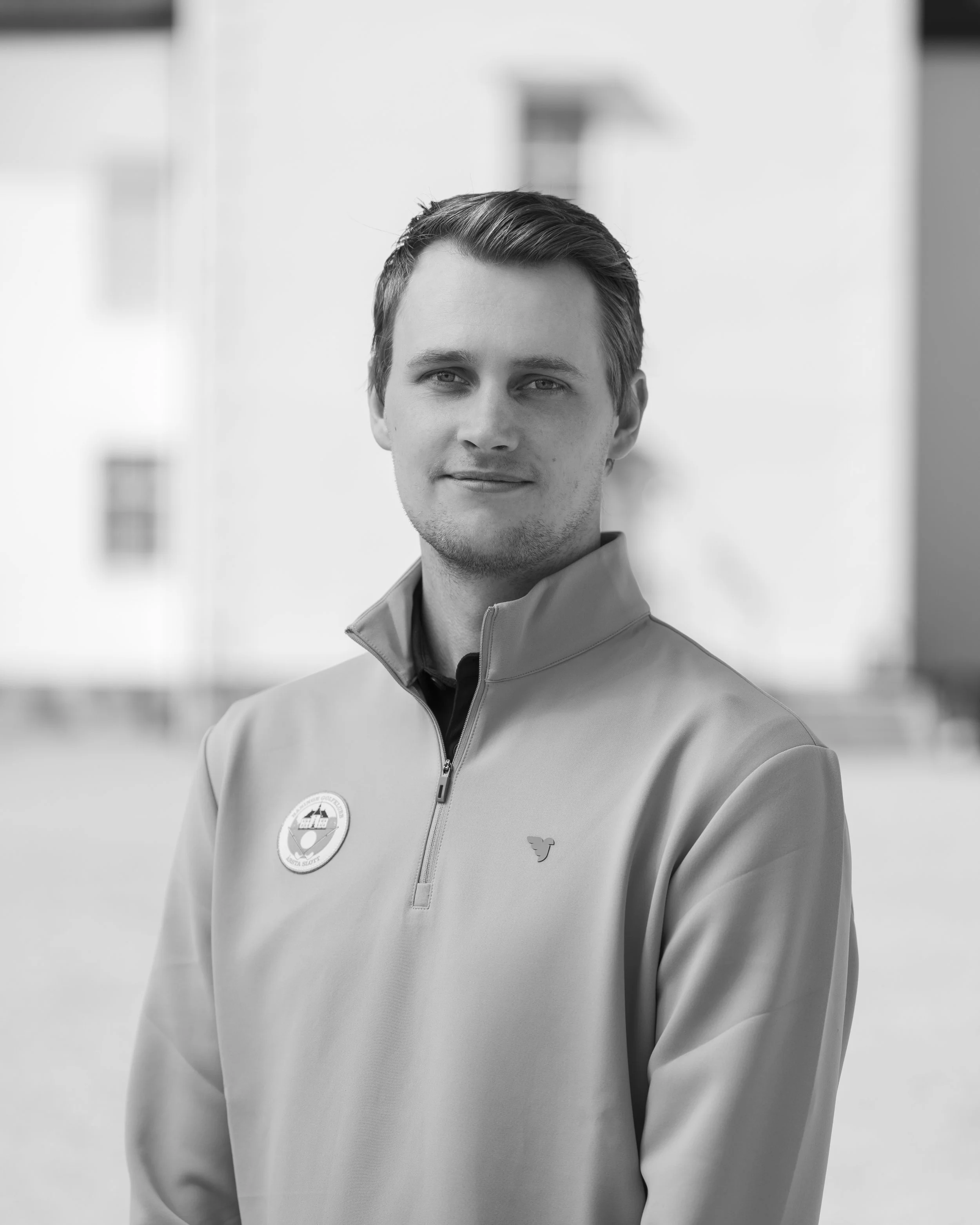 Linus Carlsson ansvarig för service och idrott.