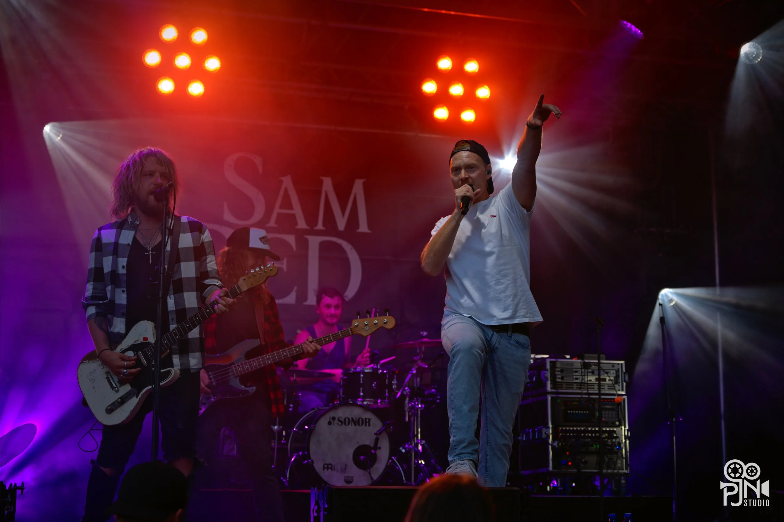 Sam Red - PJNStudio00000009.jpg
