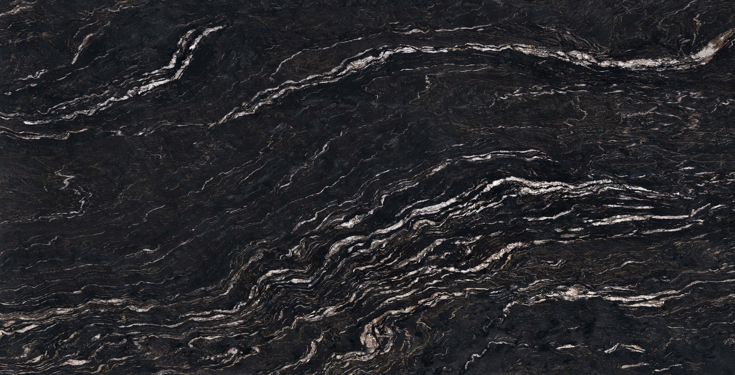 TITANIUM+BLACK_giugno+20.jpg