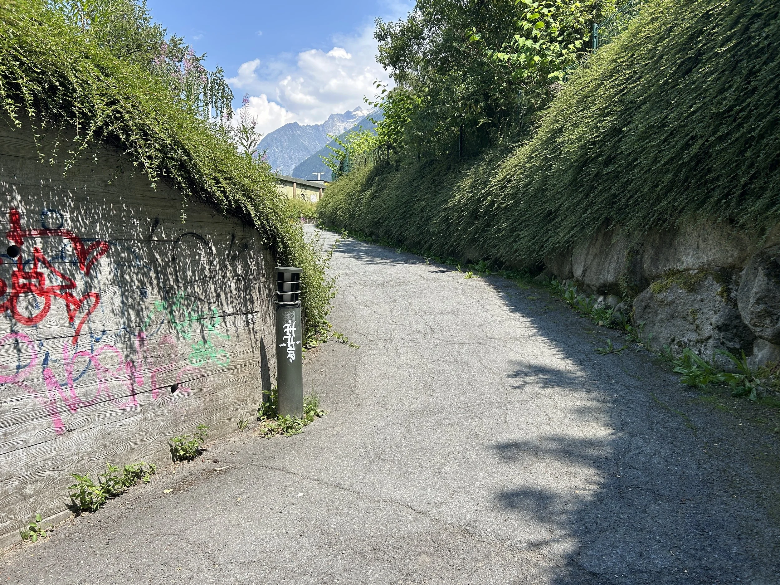 LOC_804_TUNNEL_18.JPG