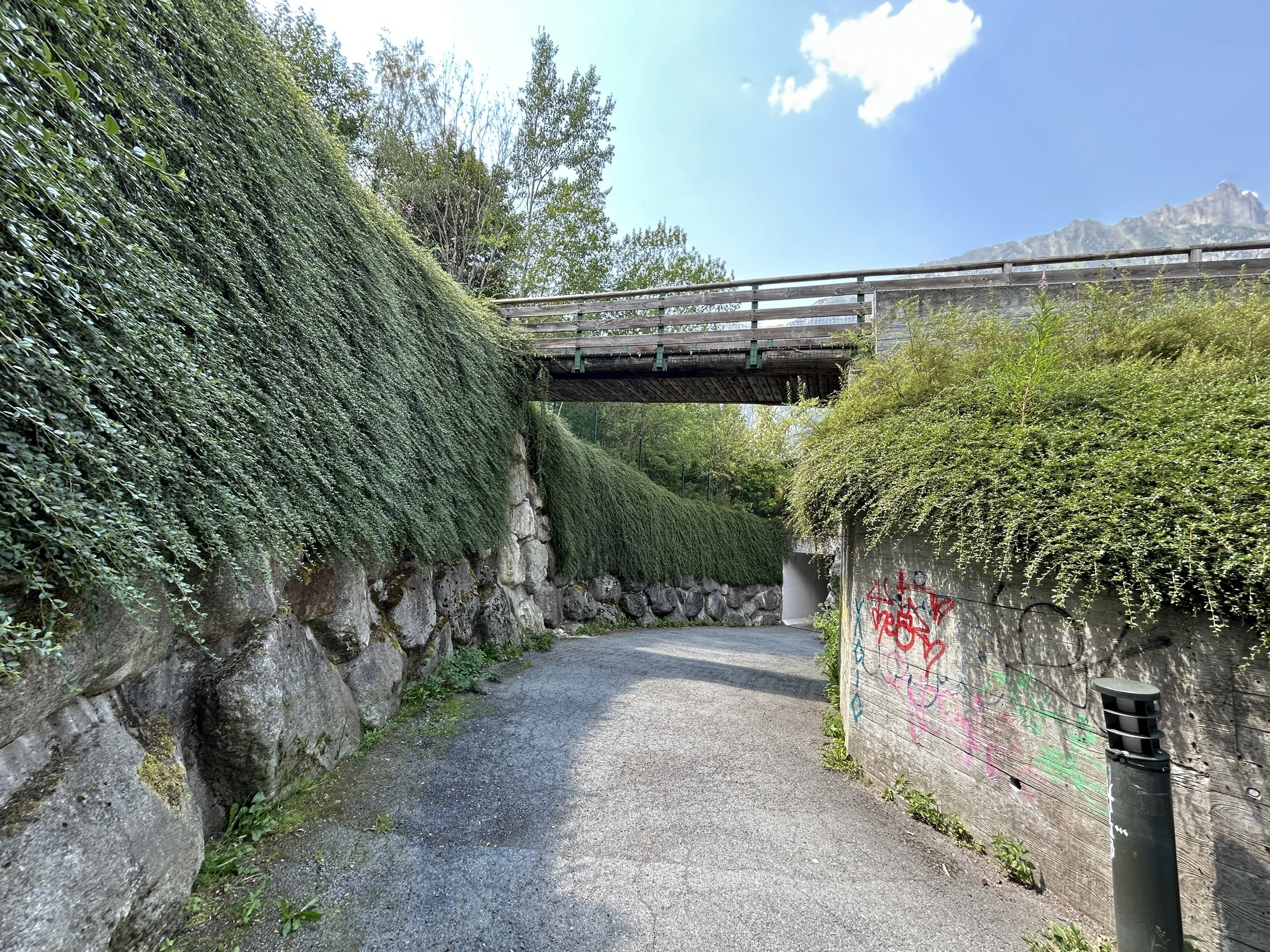 LOC_804_TUNNEL_36.JPG