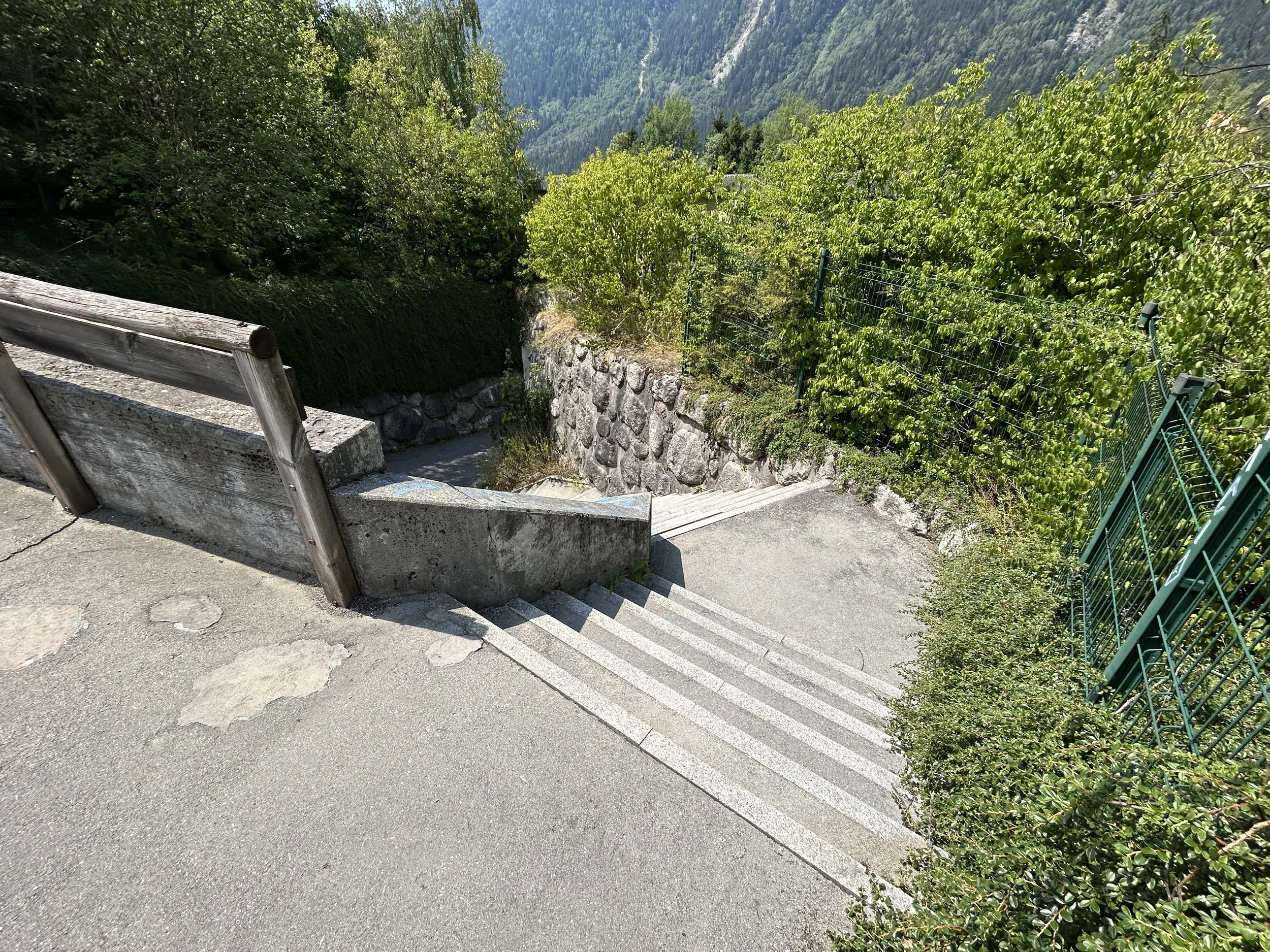 LOC_804_TUNNEL_33.JPG