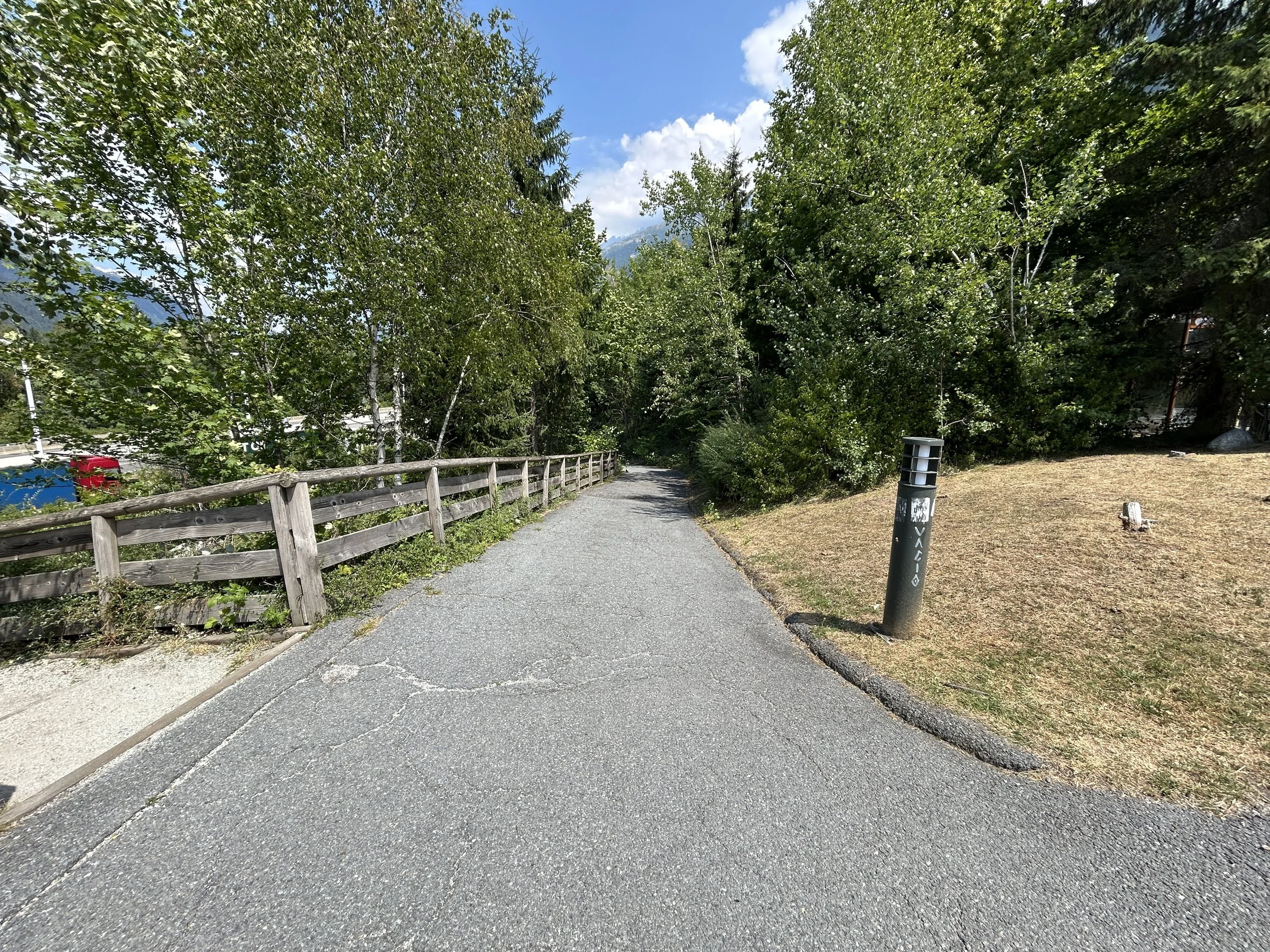 LOC_804_TUNNEL_28.JPG