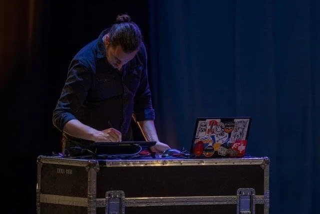  LENTEKRIEBELS Live visuals, Theater Heerlen (2022) 
