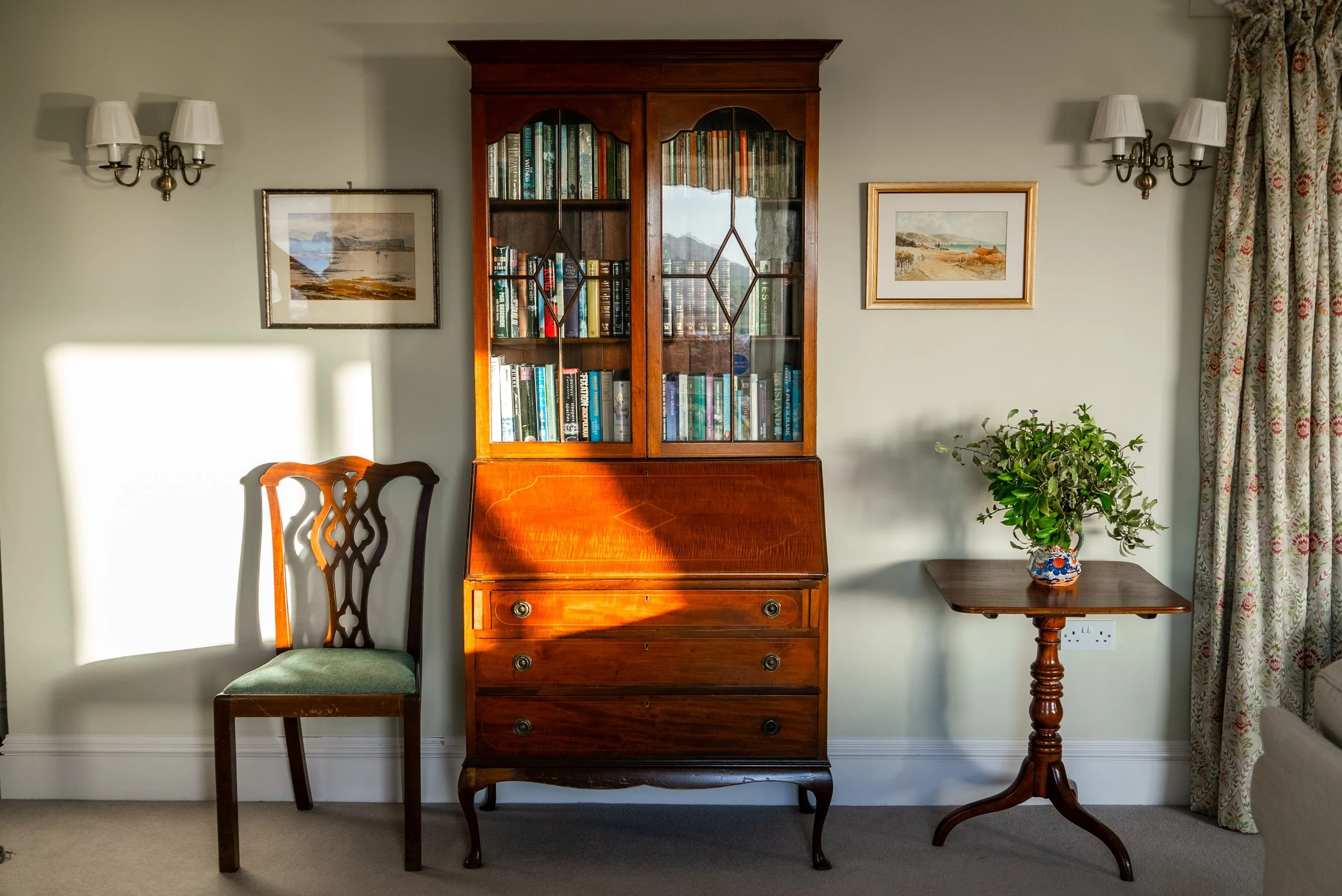 cad bookcase.jpg