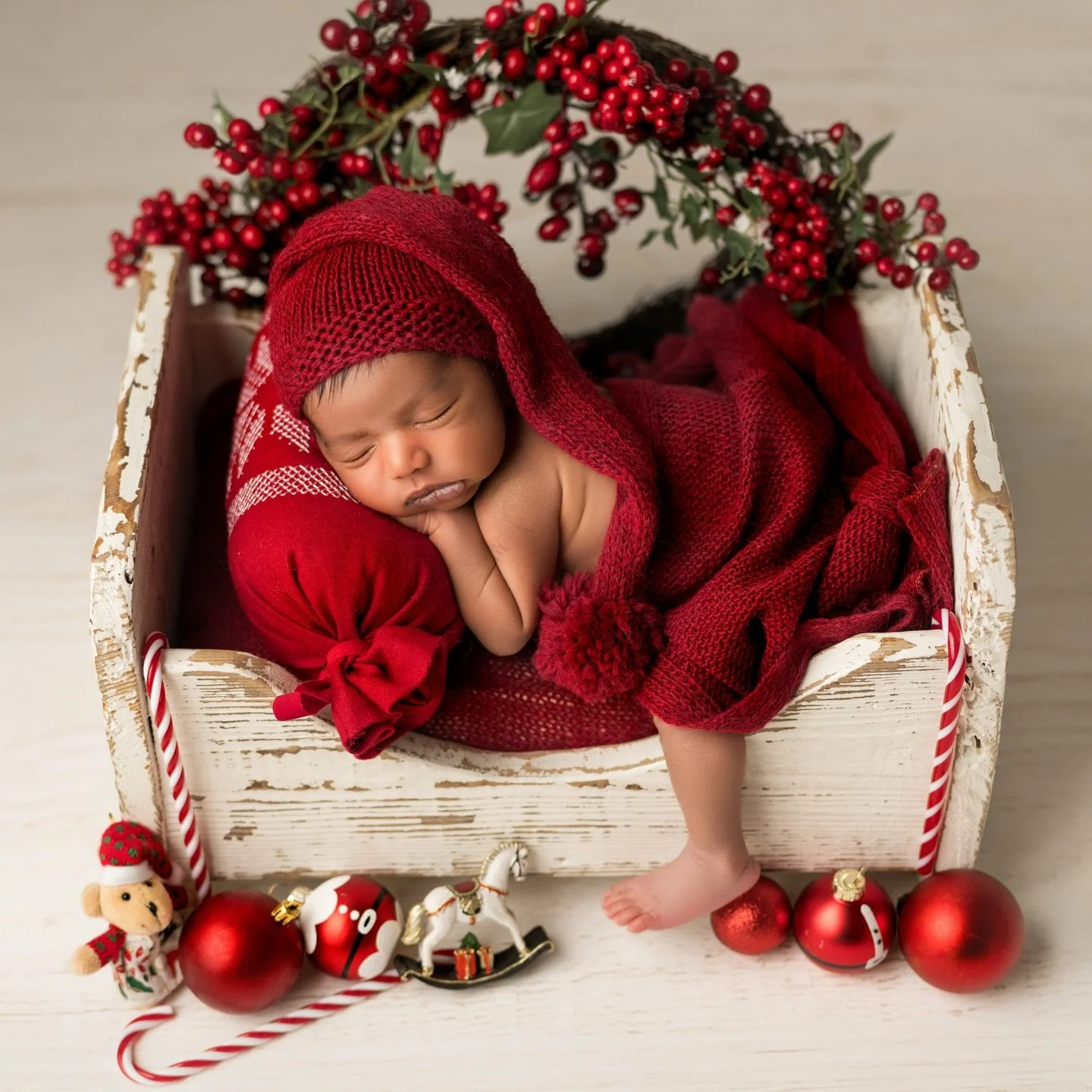 A new year, brand-new lives, and families growing in the most beautiful way .
Wishing everyone a year full of love and gentle beginnings.
Hope your holidays were filled with so much love and warmth.