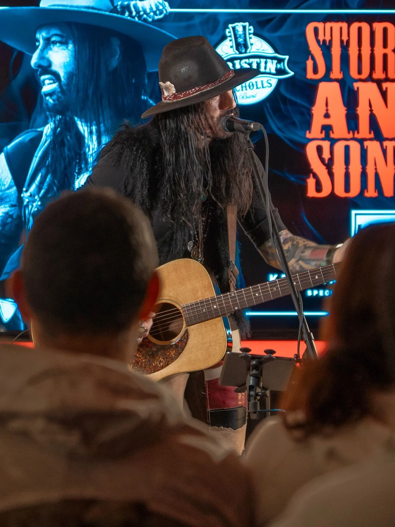 Just some of the photos of our Songs and Stories night!

Amazing work @axelrodriguezphotography