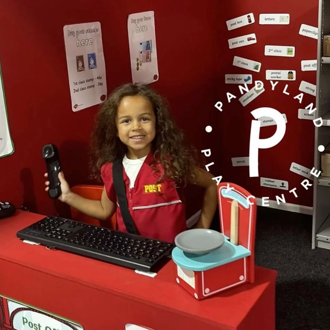 Happy Tuesday! ❤️ Who&rsquo;s joining us today? Our 70-minute role play sessions run throughout the day, but don&rsquo;t forget&mdash;our caf&eacute; ☕ is open all day! Whether it&rsquo;s before, during, or after your session, there&rsquo;s always so