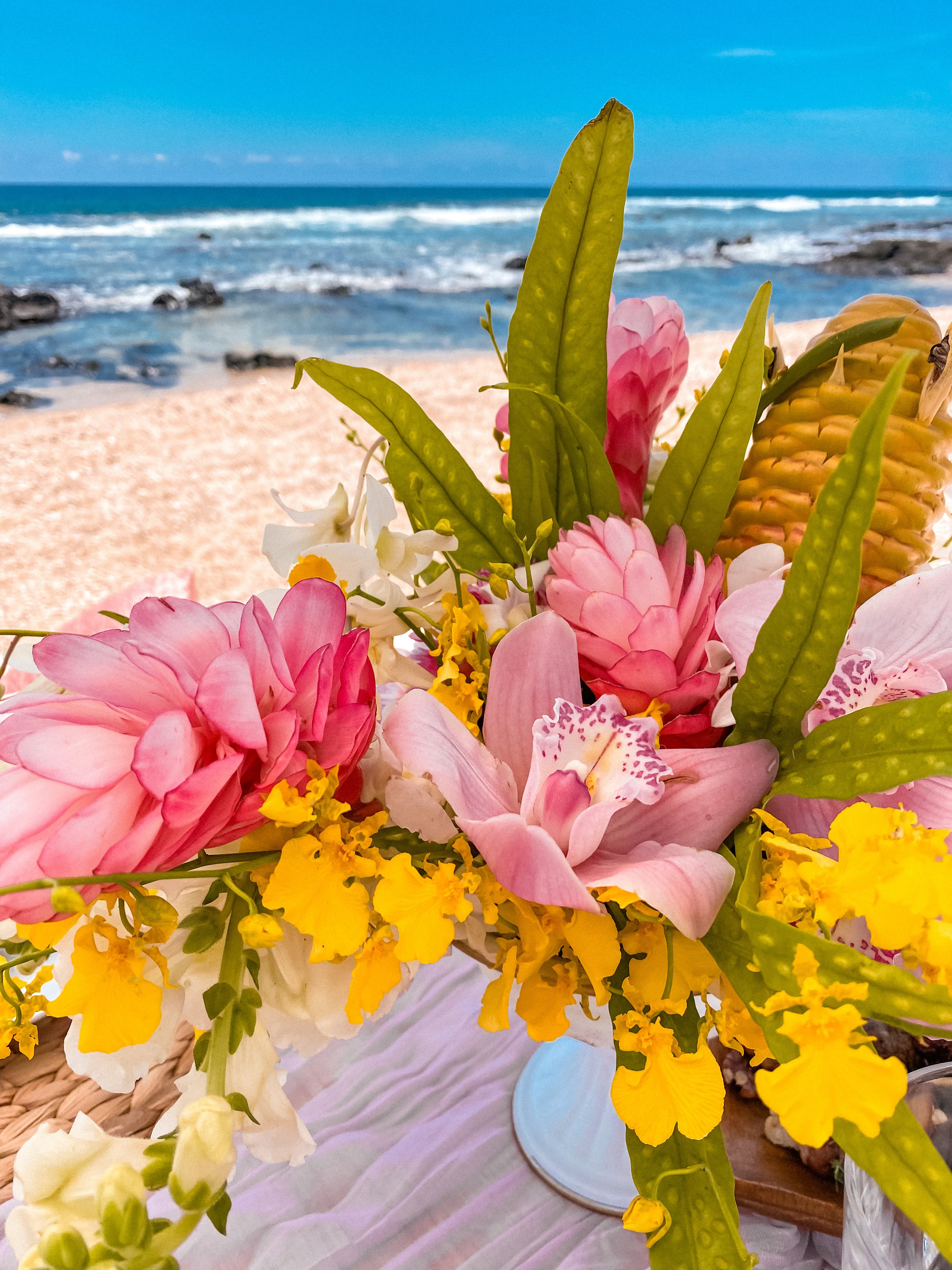 00083Luxury-Picnics-of-Hawaii-Whimsical-Forest.JPG