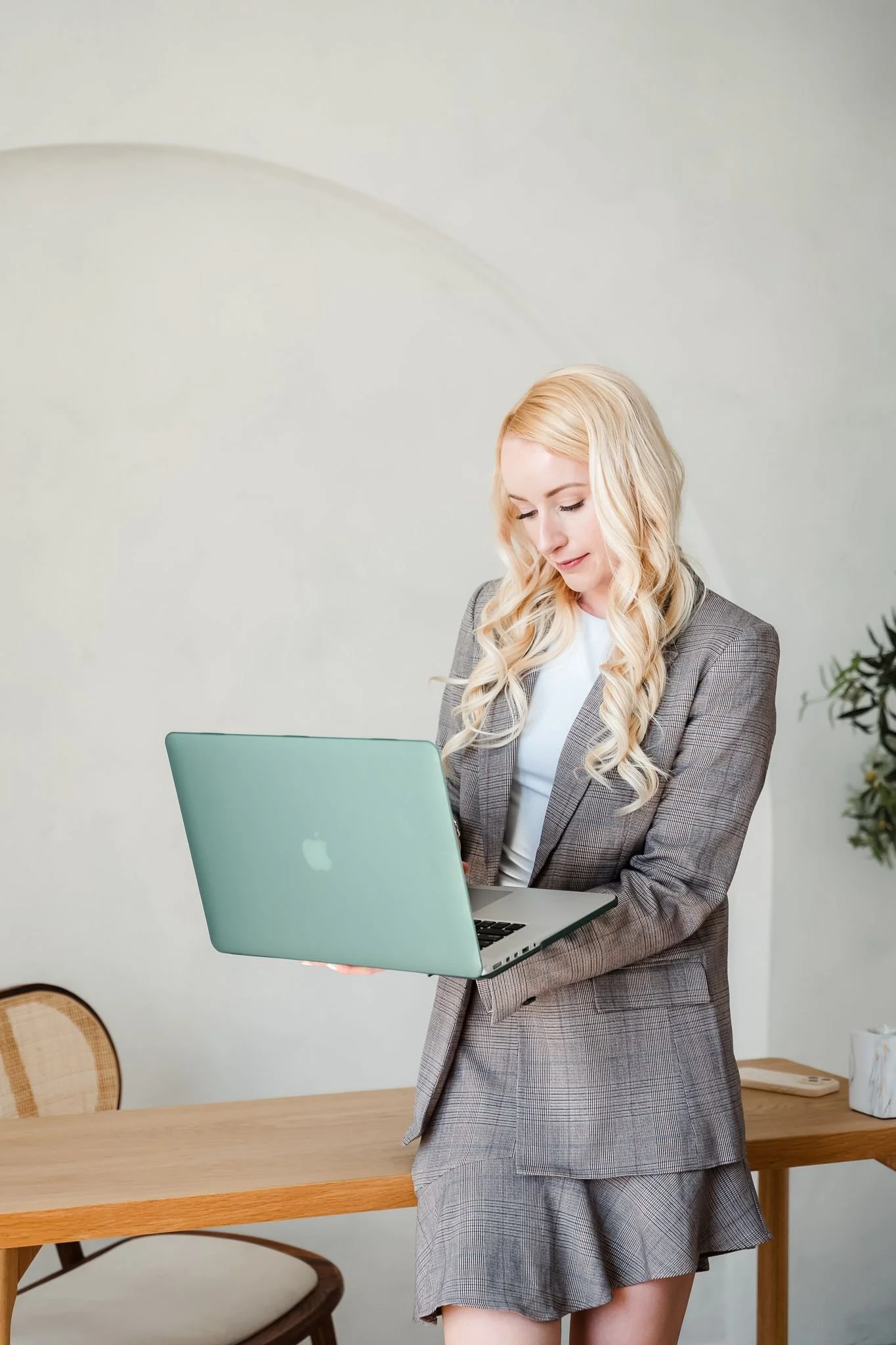 squarespace-seo-and-ux-redesign-canada-squarespace-redesign-canada-squarespace-seo-and-ux-for-service-providers-redesign-squarespace-site-endeavor-design-studio