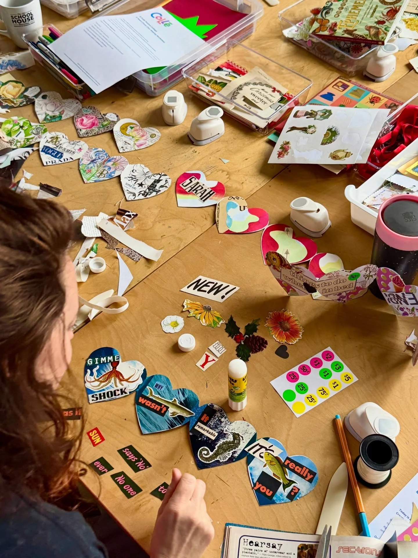 ✂️💖Coll&eacute; Heart Chain Workshops for the start of 2026 are officially LIVE!

Looking for a Christmas gift that&rsquo;s thoughtful, joyful, and guaranteed to spark creativity? This is the one. 💝✨

Collage is one of the most freeing, playful, an