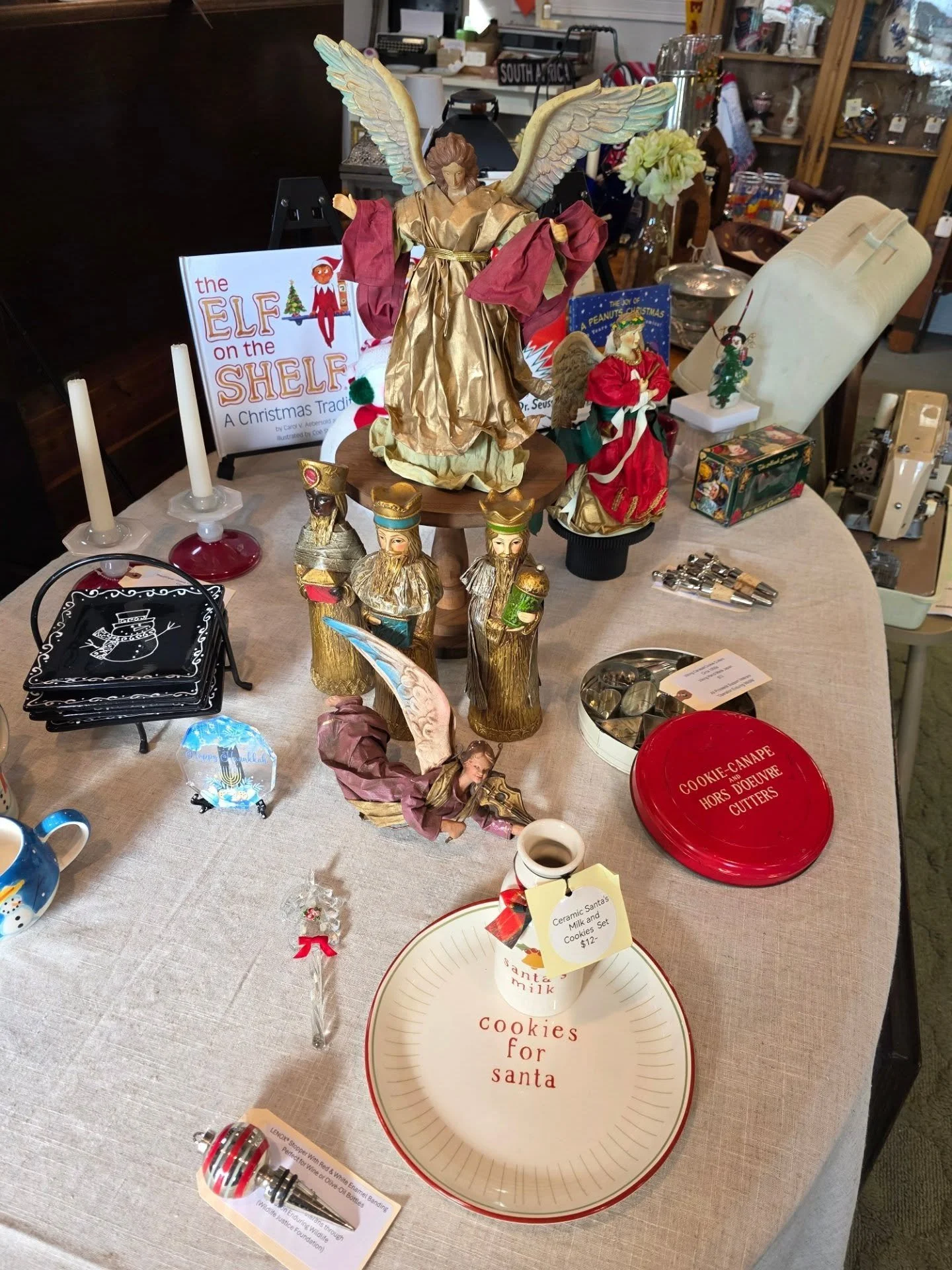 Black Friday + Small Business Saturday at WildFinds 💥

Step away from the big-box chaos and come treasure-hunt with us instead!

From the vintage Royal Signet typewriter and framed stamps, to wonderful animal figurines, and our holiday collection, t