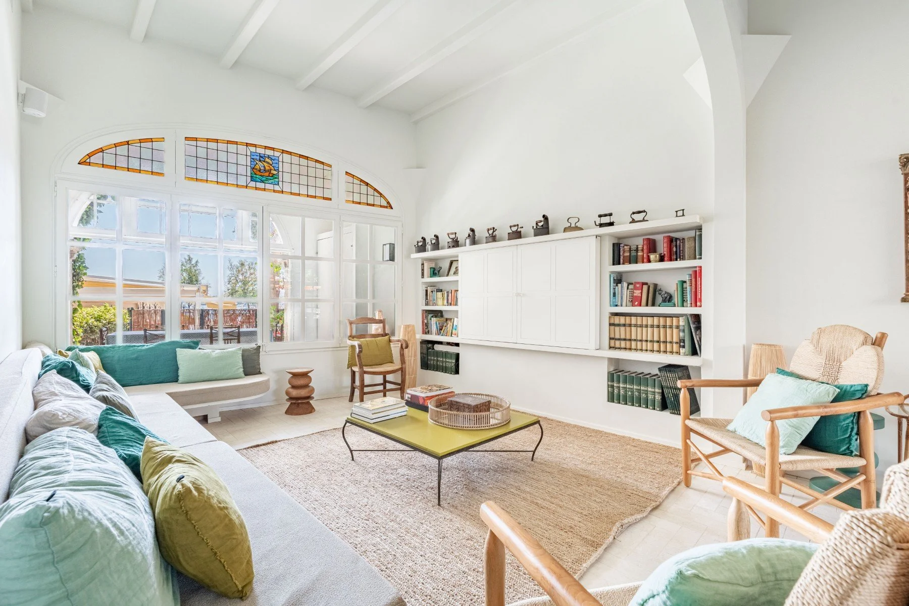 luxury villa cadaques living room