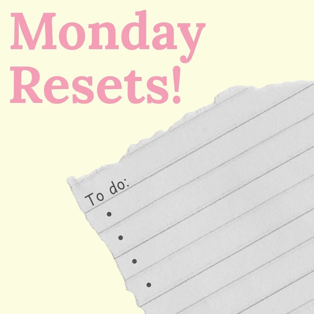 Happy Monday! Here are just a few of our favorite ways to reset heading into the new week 💛

Content: @relentlessava 
Design: @alexislubow