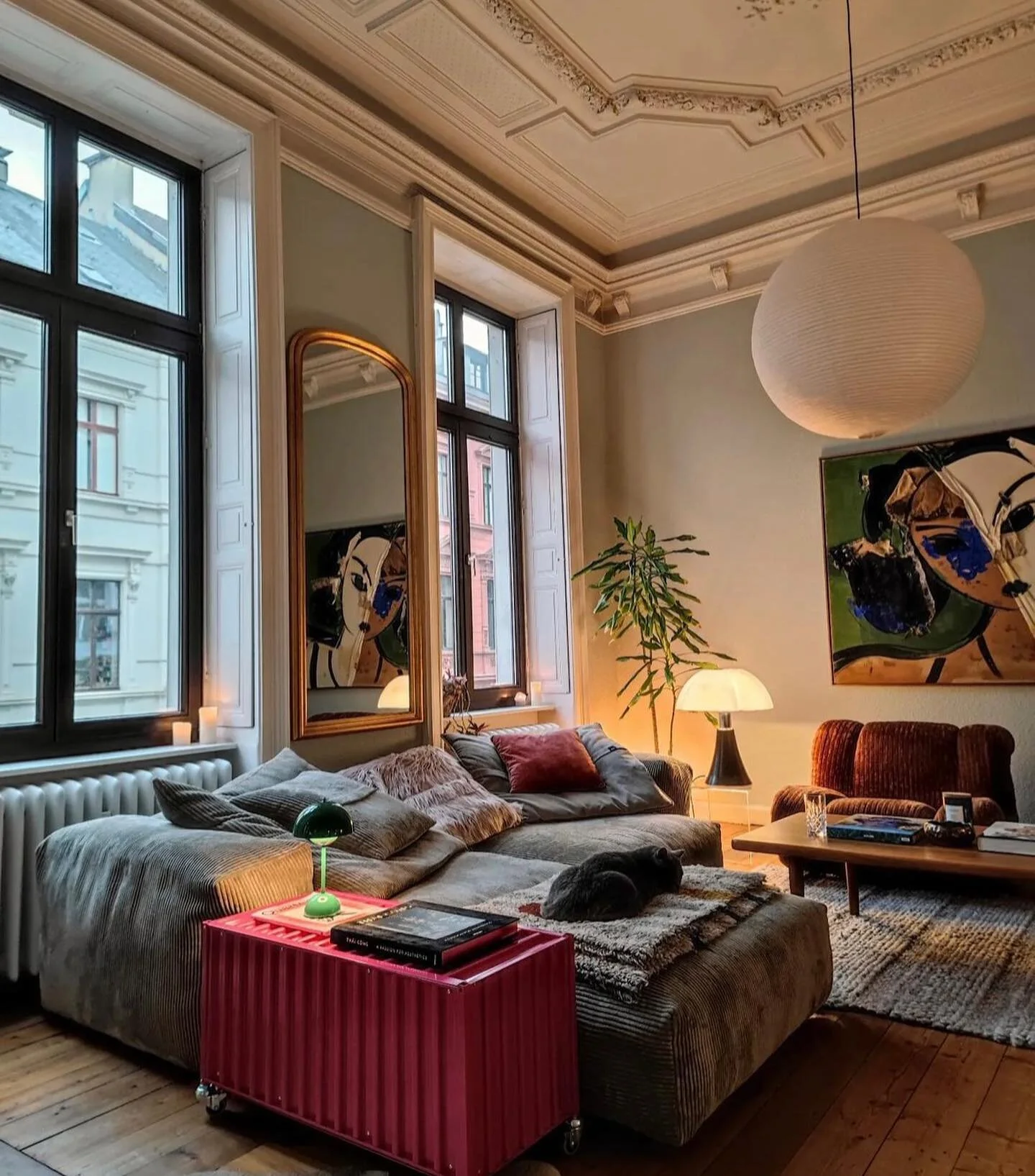 Happy saturday 🩷 

@dennisvonnazareth 

#interieurcosy #decoration #decorationinterieur #design #vintage