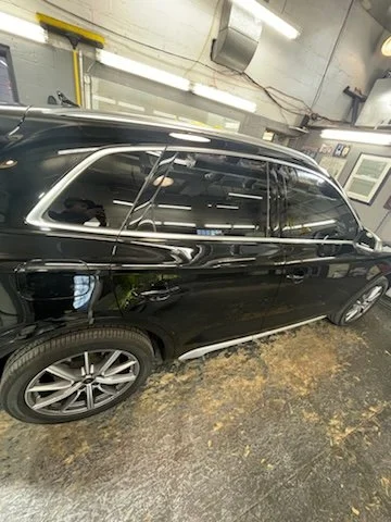 Chrome delete around window trim.