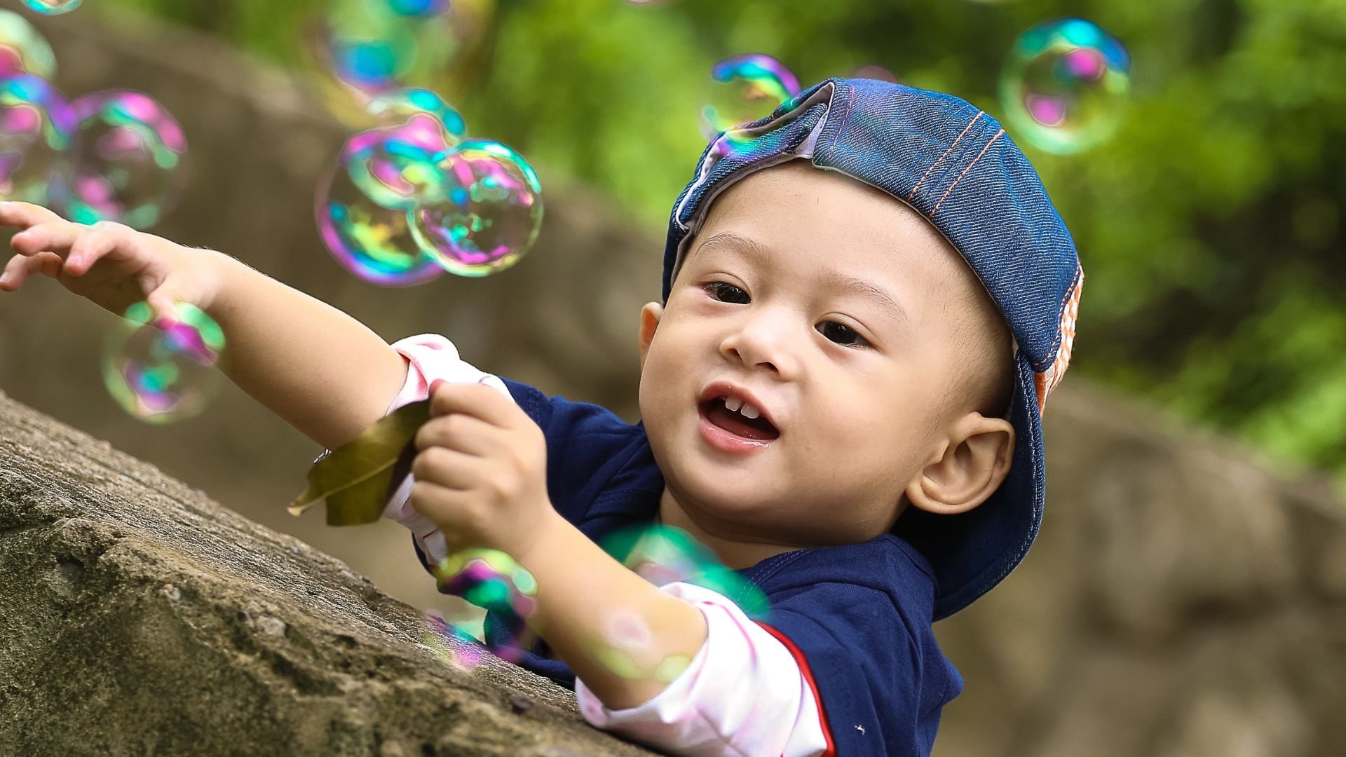 Kids’ Activities: Bubble Making