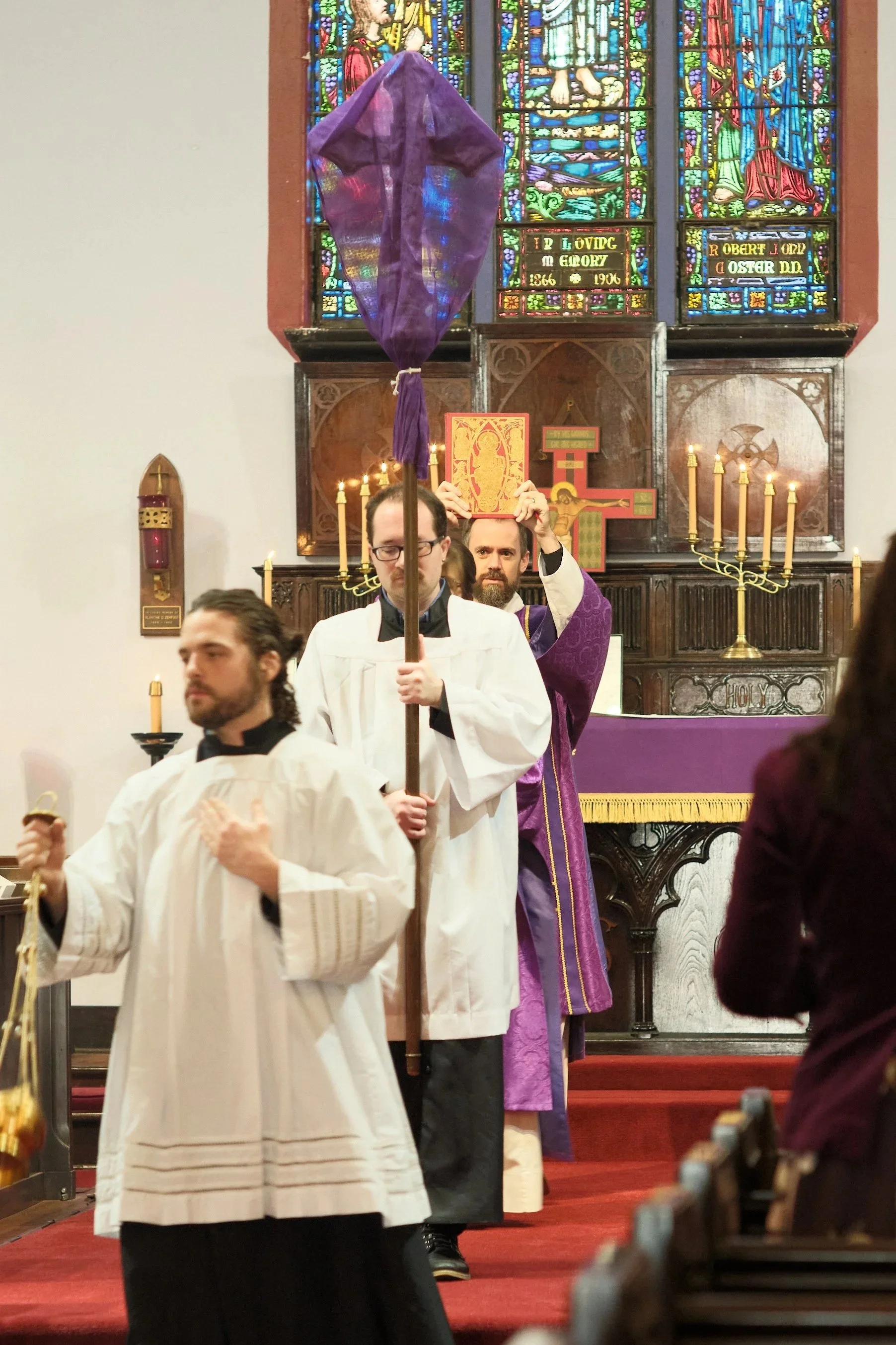 altar-party-gospel-procession.jpg