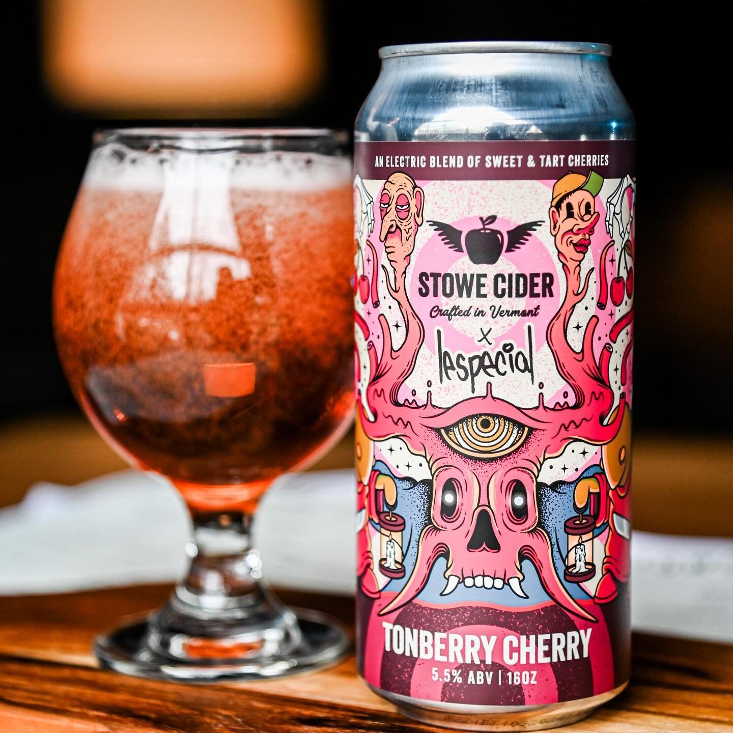 Tonberry Cherry &amp; tons of fun at Shakedown Street 🍒 What&rsquo;s happening this weekend?

FRIDAY:

Friday Night Music with @minced_oats from 5-8pm in the taproom (FREE!)

SATURDAY:

Cider Saturday with John Lackard from 4-7pm in the taproom (FRE