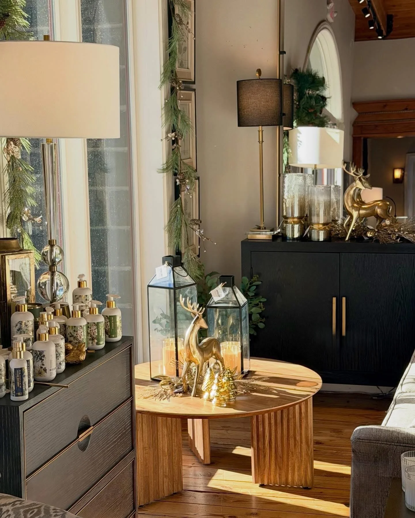 A Local’s Holiday Guide: From the Columbia River Gorge to Mt. Hood