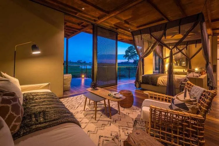 botswana-safari-luxury-lodge.jpg