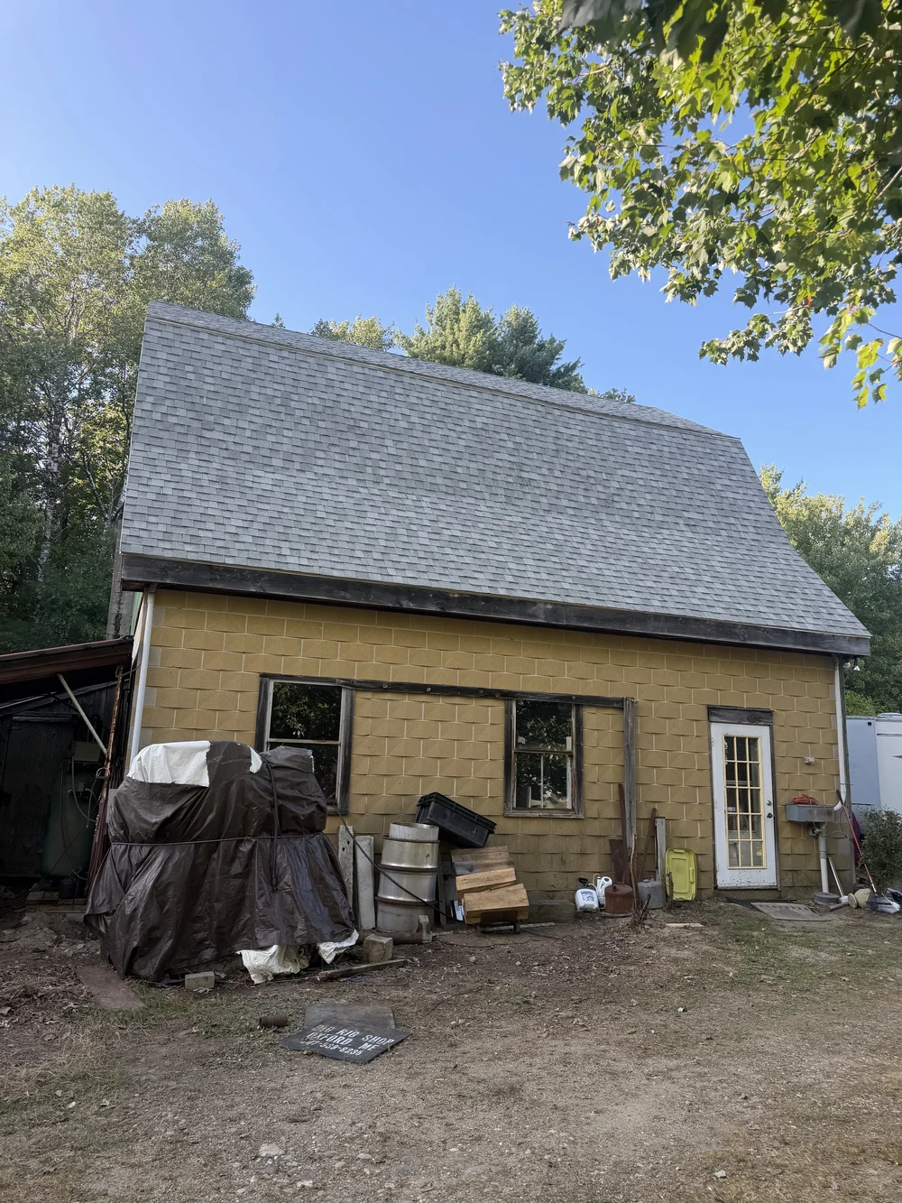 Completed Dayton garage roof with CertainTeed Landmark Cobblestone Gray shingles
