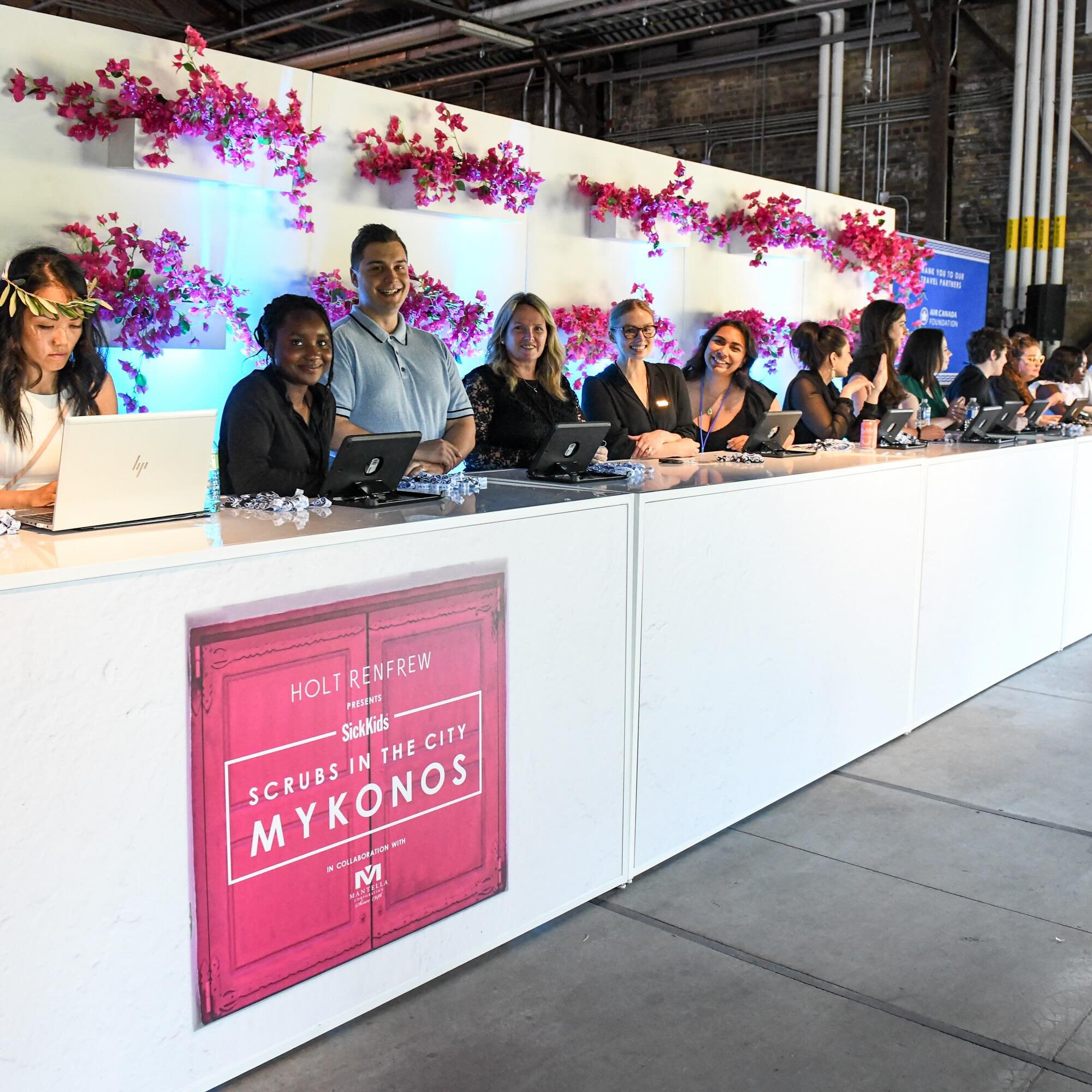 Scrubs In The City Mykonos Edition 🇬🇷 2023

Our Boxed Planter Wall Created The Perfect Backdrop For The Registration Area! 

@evergreenbrickworksevents 
@sickkidstoronto 
@holtrenfrew 
@divinefurniturerental 

.
.
.
.
.
.
.
.
#toronto #torontolife 