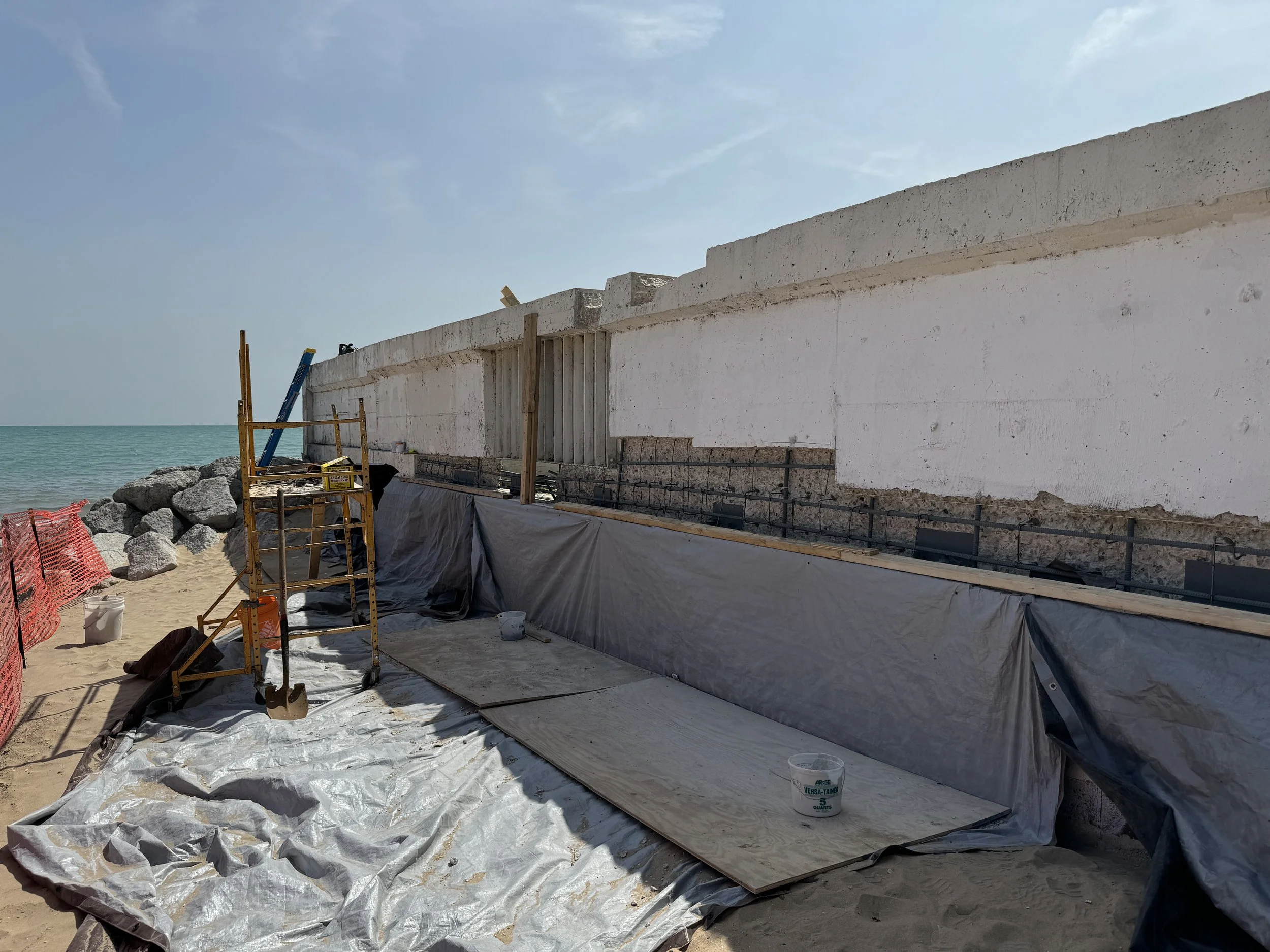 5901 N Sheridan Seawall 14.JPG