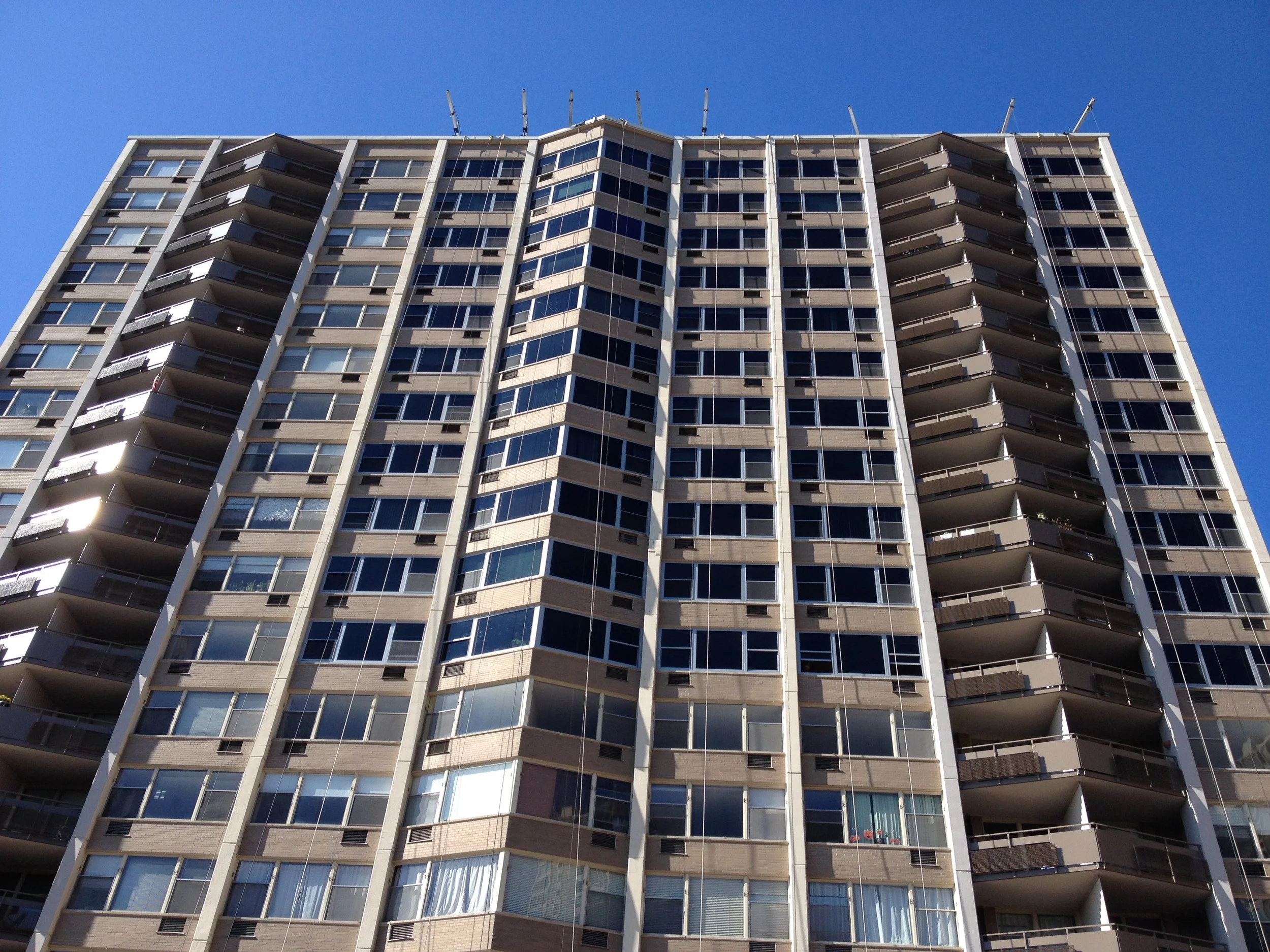 555 W Cornelia 14.JPG