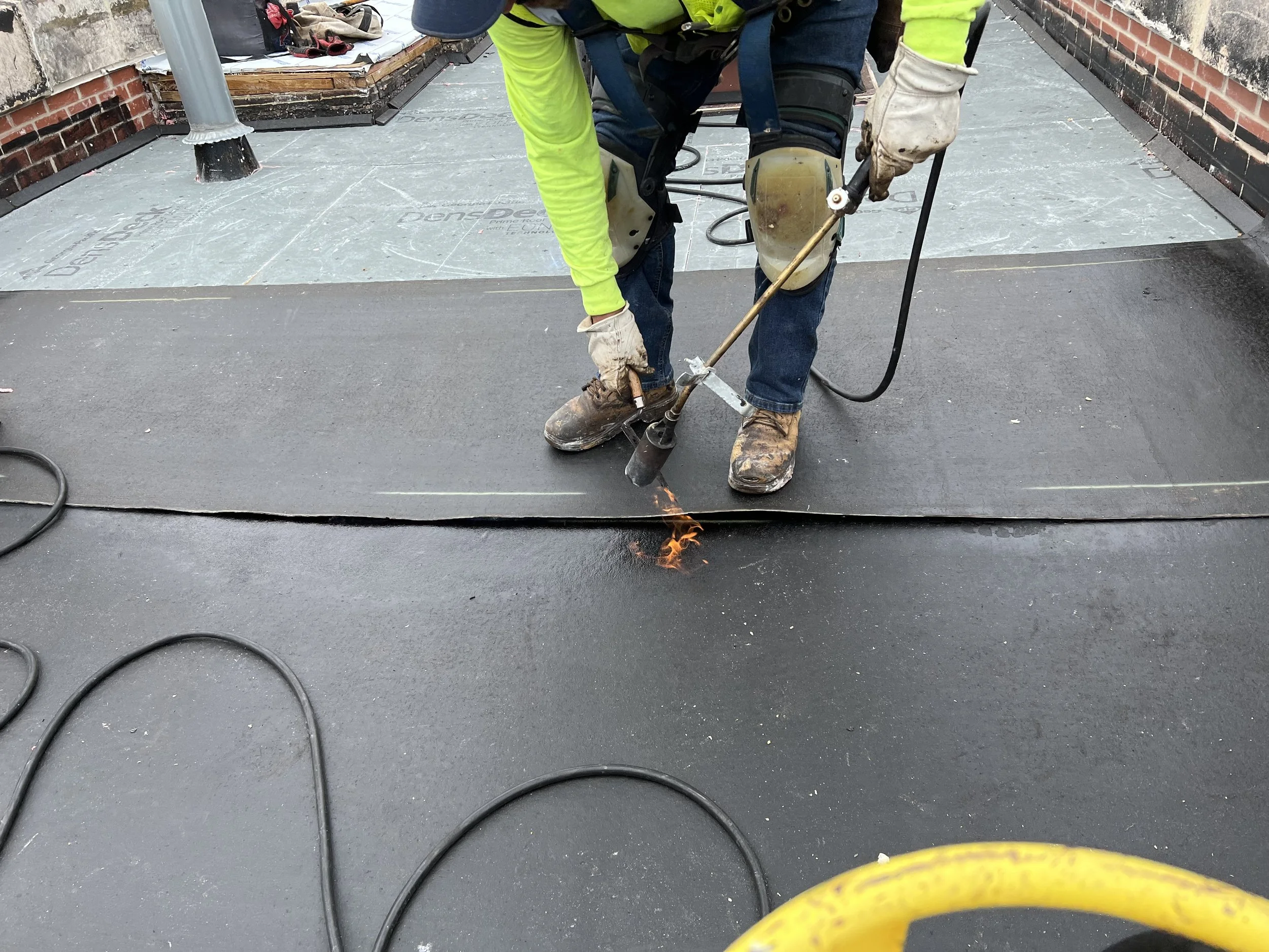 3920 N LSD Roof 4.JPG