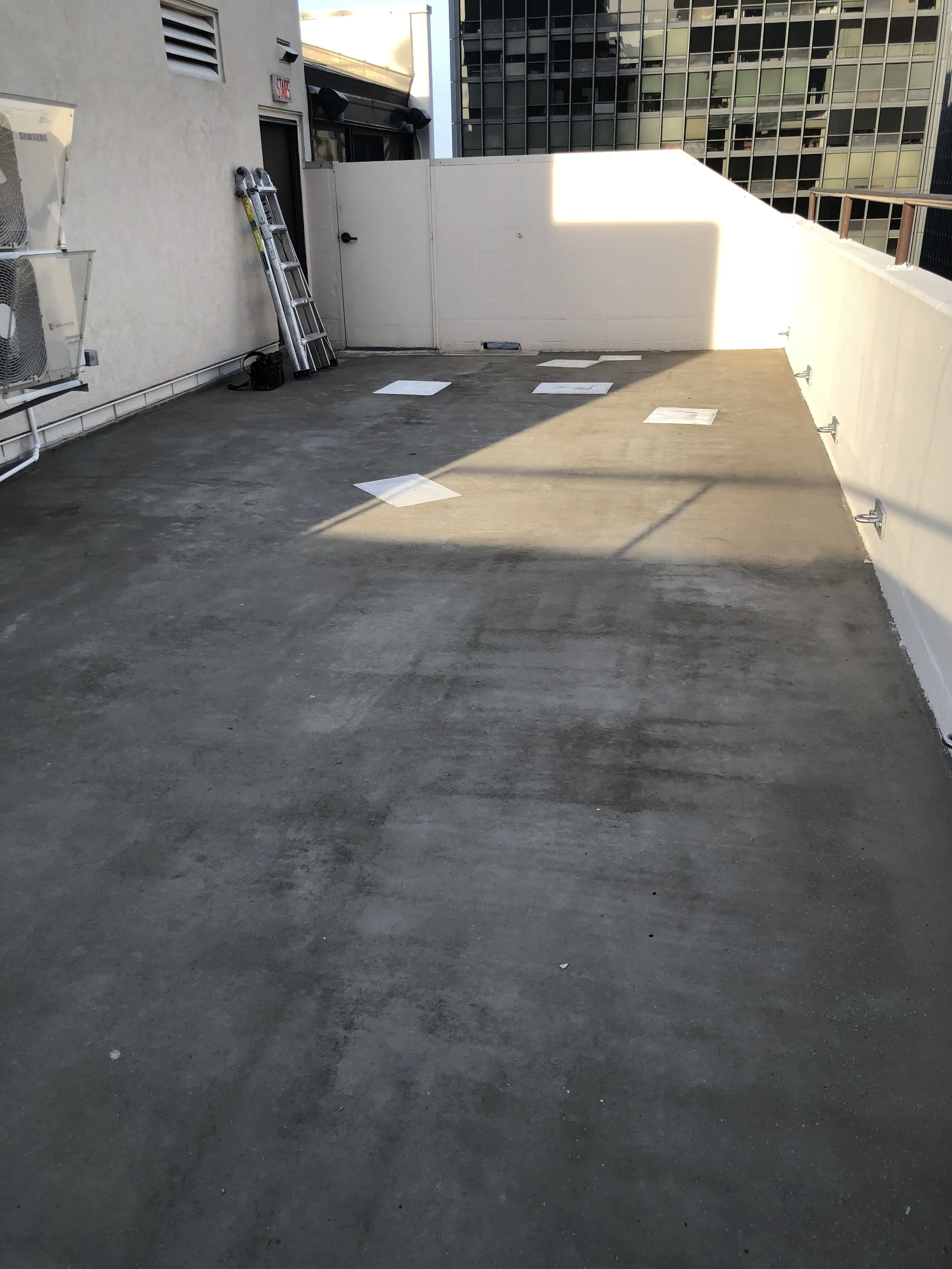 221 E Walton Sundeck 3.JPG