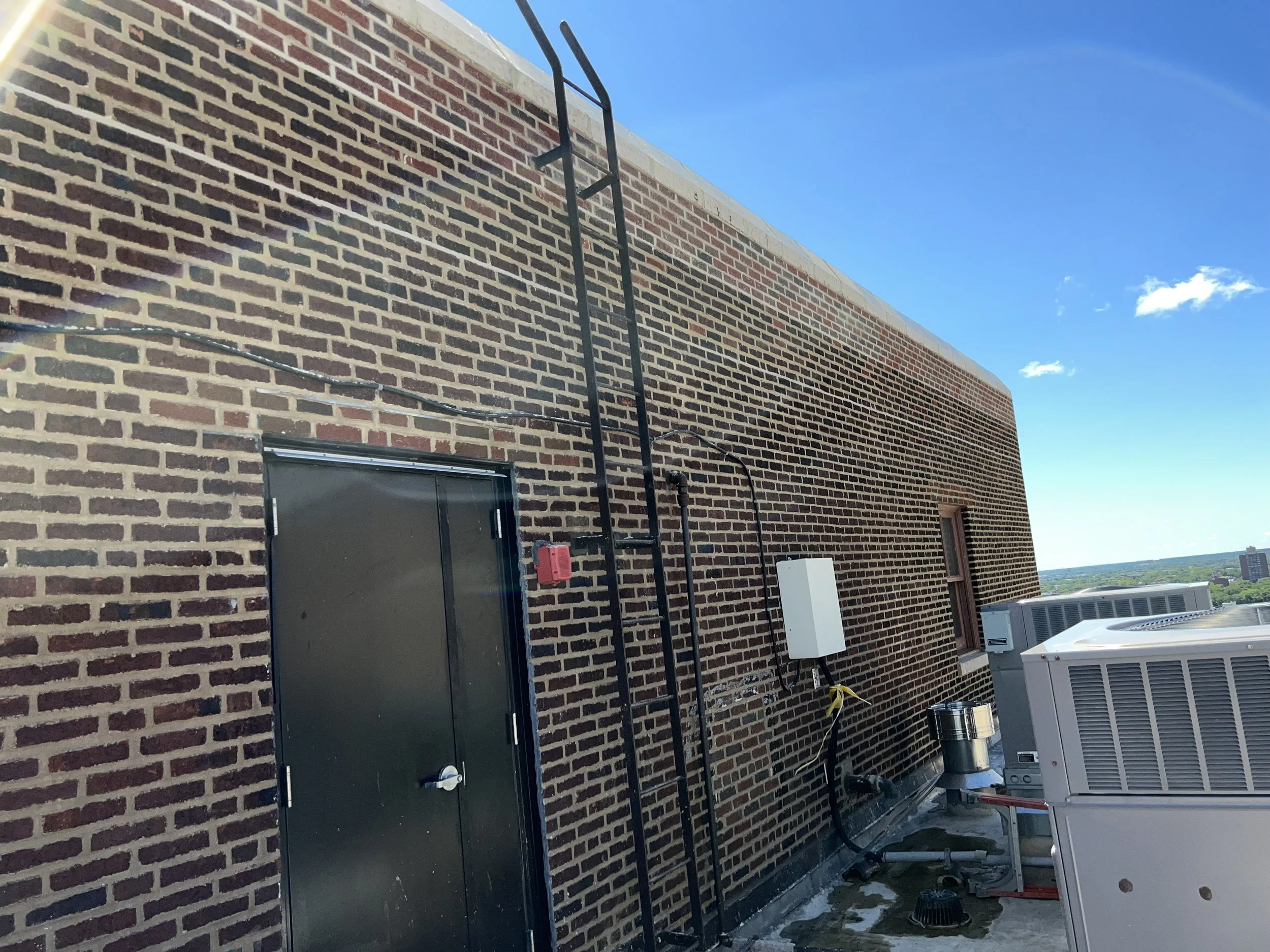 3920 N LSD Roof 6.JPG