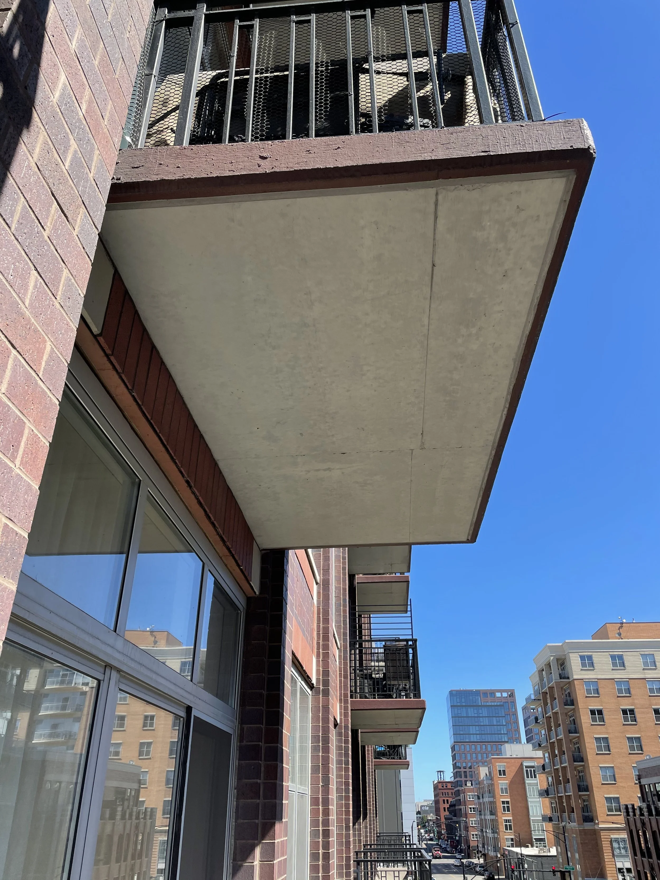 1000 W Adams 7.JPG