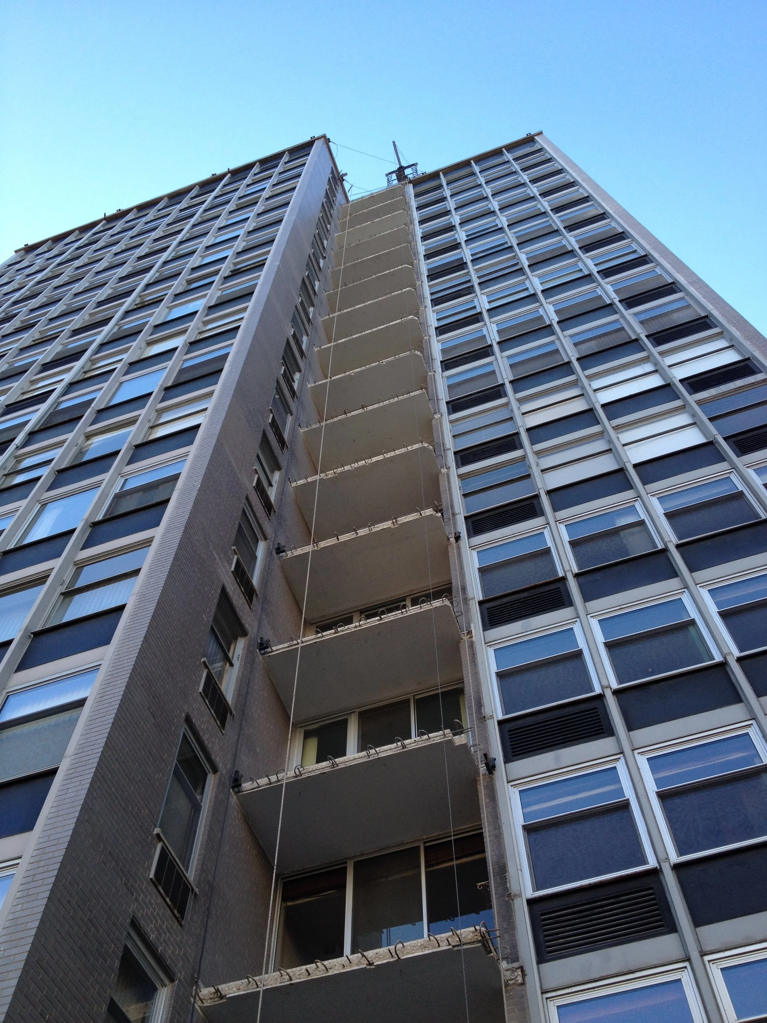 30 E Elm