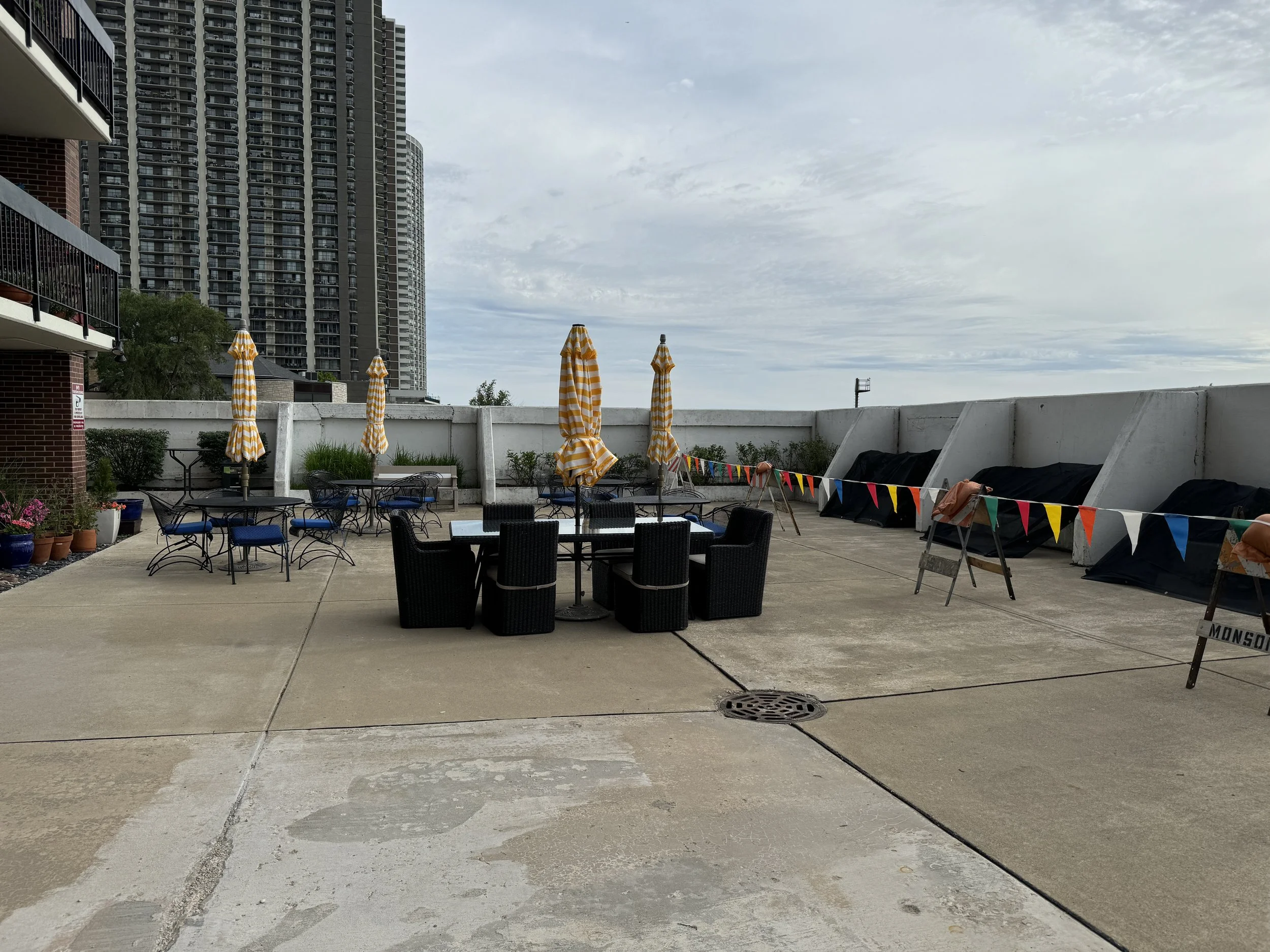 5901 N Sheridan Seawall 6.JPG