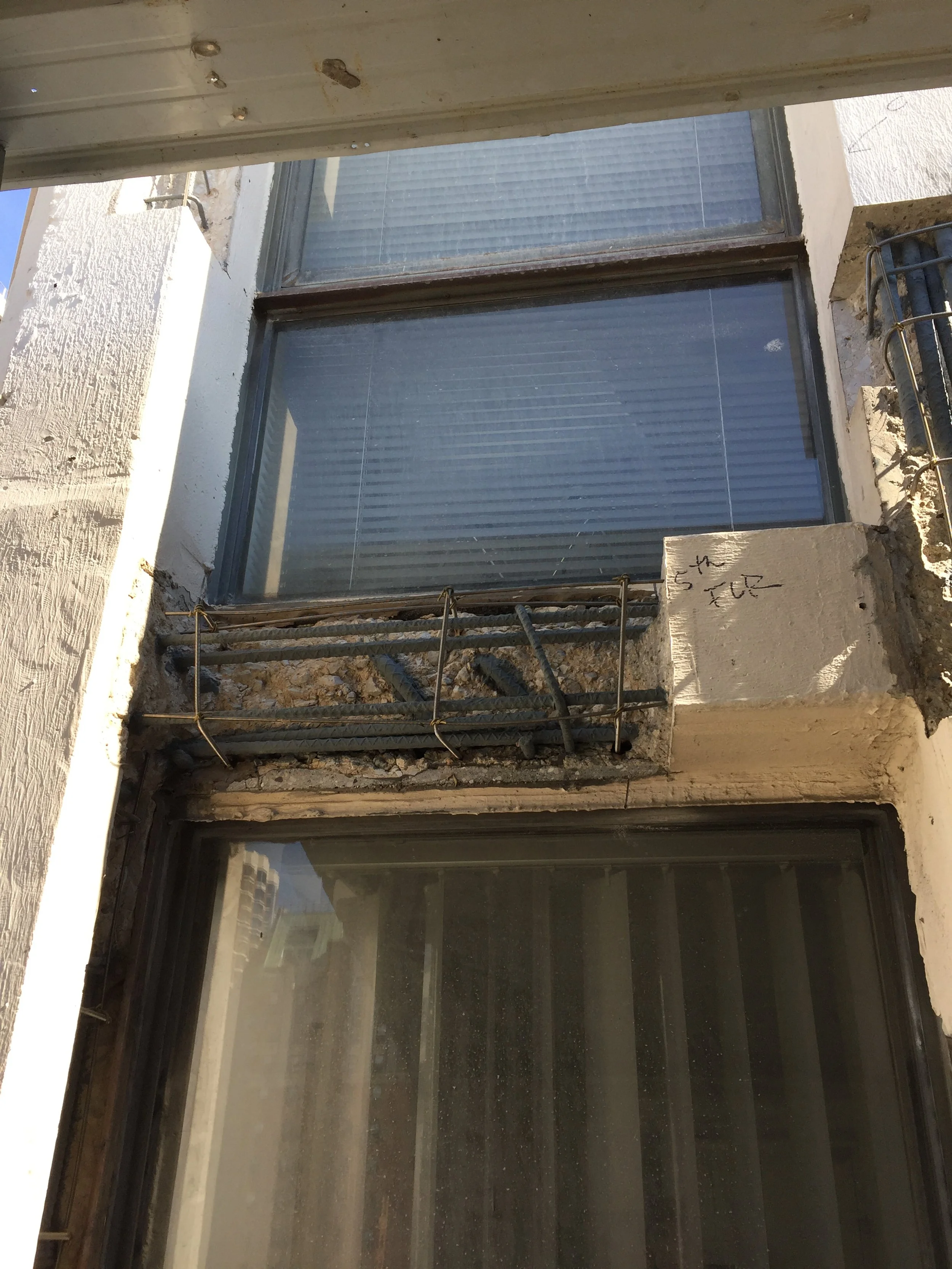 One E Scott Windows 13.JPG