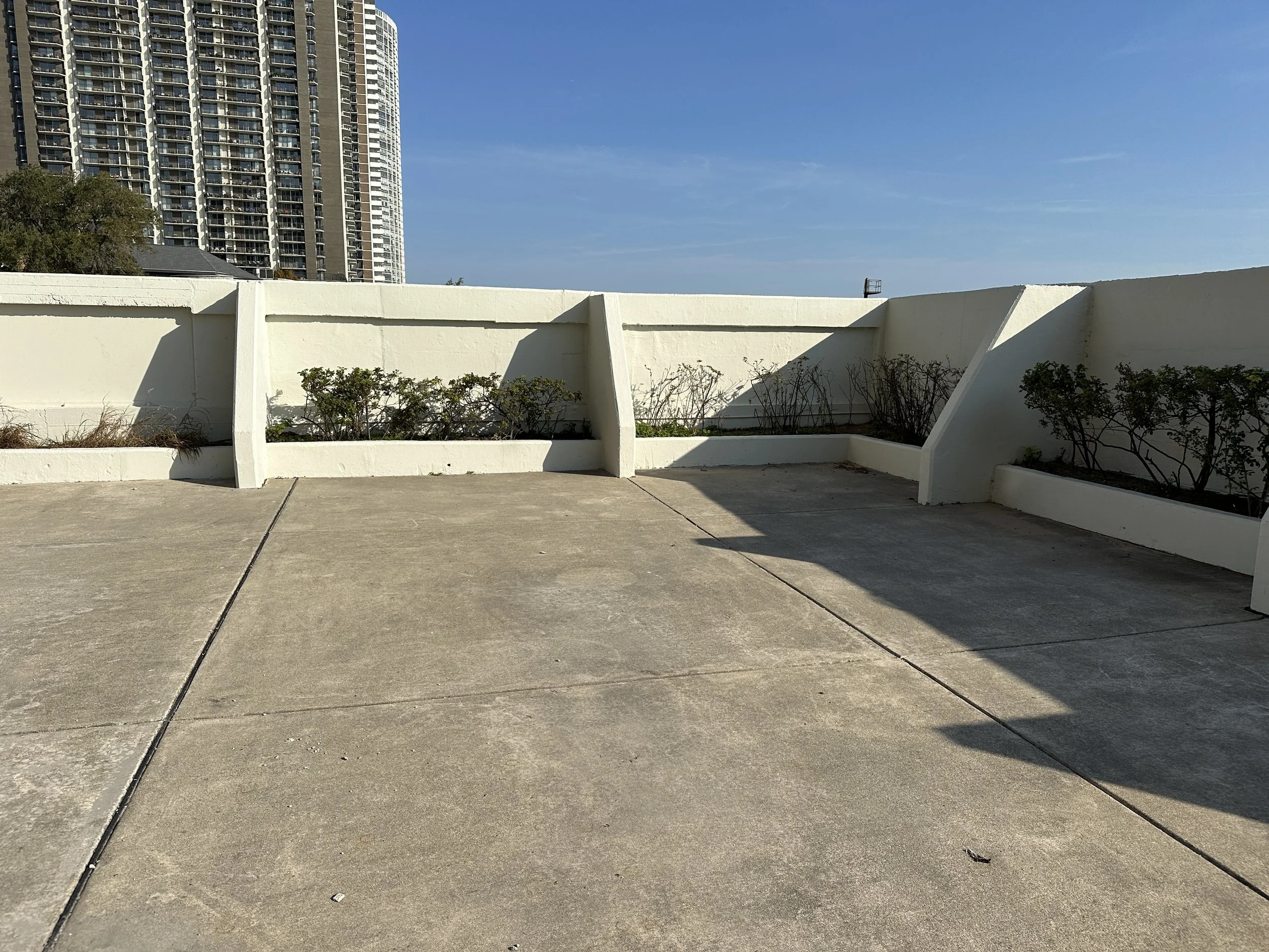 5901 N Sheridan Seawall 20.JPG
