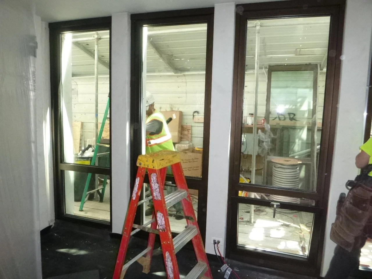 One E Scott Windows 22.JPG