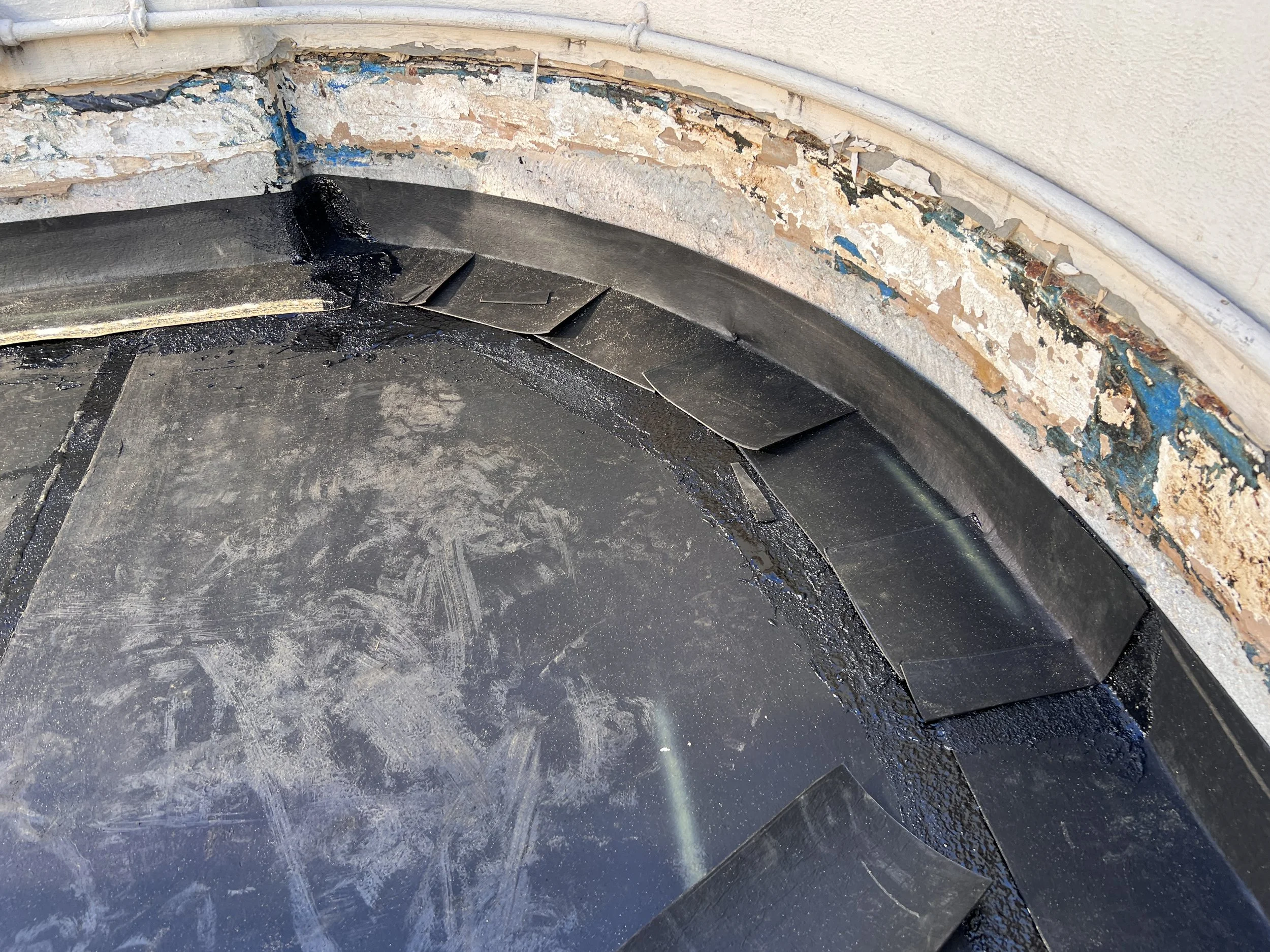 221 E Walton Sundeck 9.jpg