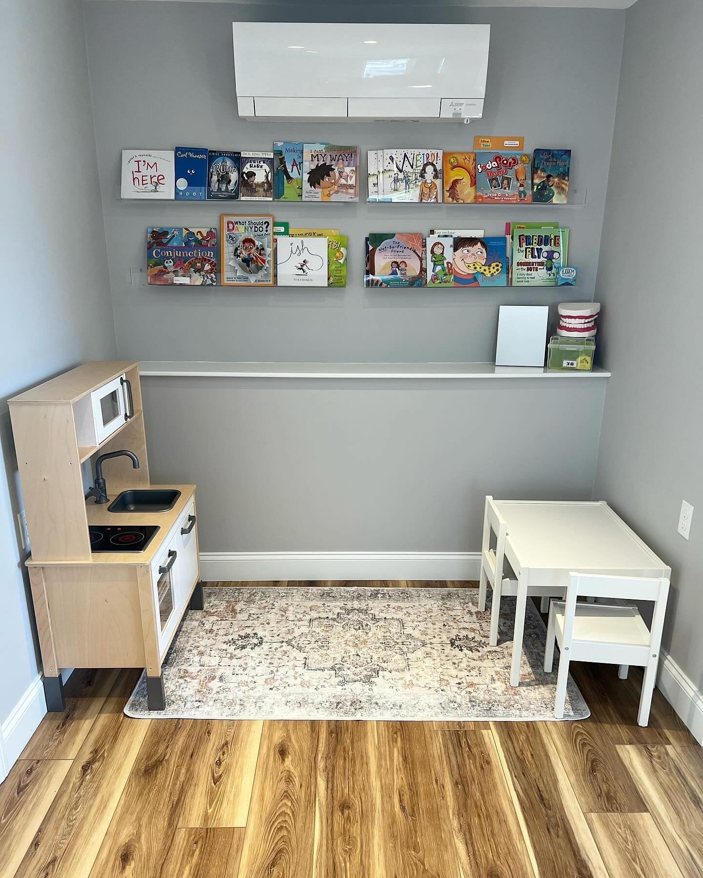Now Enrolling Speech Therapy &amp; Reading Intervention! 

You can visit the website at www.creatingcommunicators.com or email tanya@creatingcommunicators.com for more information! 

#speechtherapy #slp #readingintervention #ortongillingham #structur