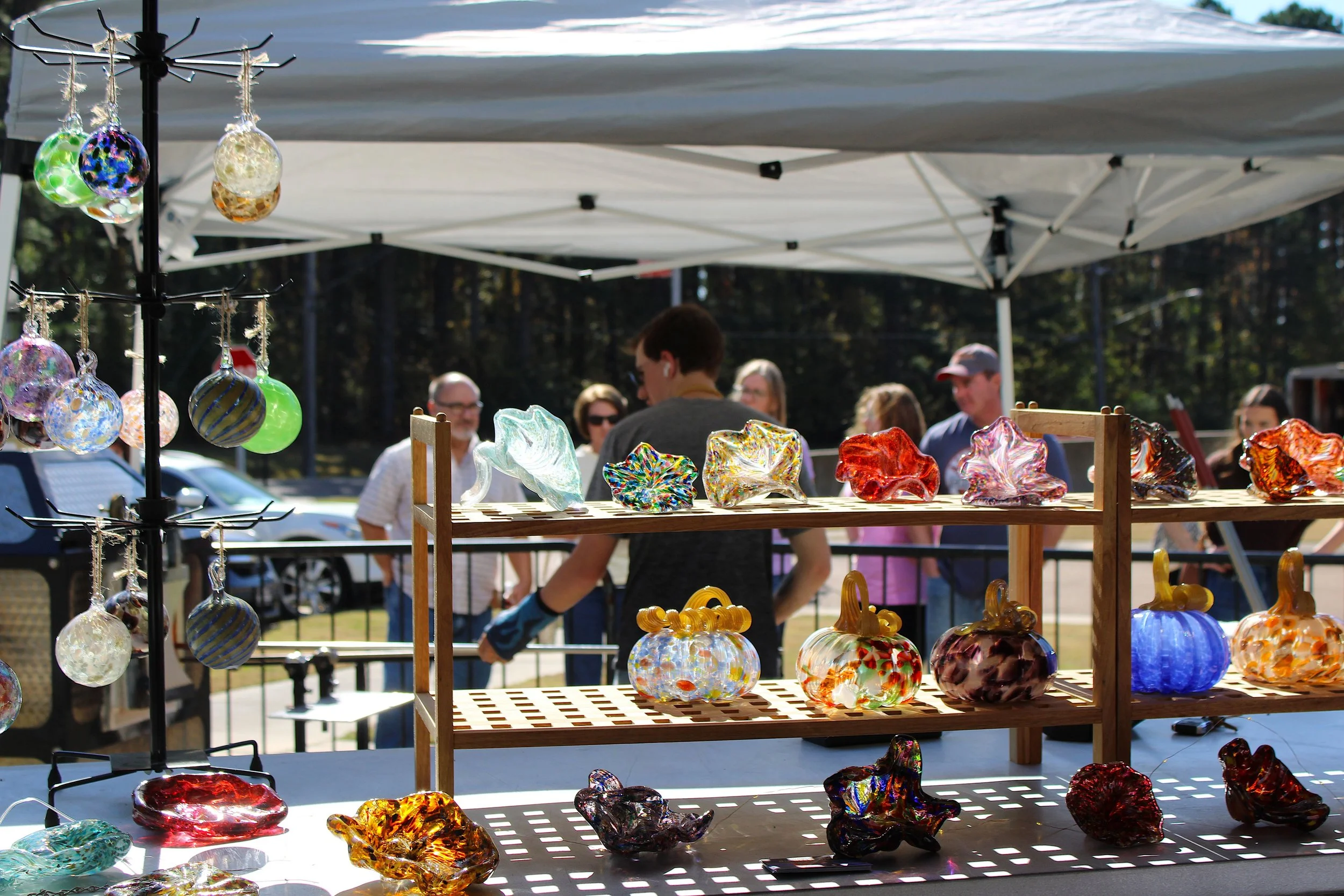 While we wish it were a sunny day like in these photos, we are still crafting, rain or shine! 😊 These photos are from our annual Chimneyville Arts Festival in November! Is it too early to be excited about 2026 Chimneyville? 🤣🤭🎅 In the meantime, w