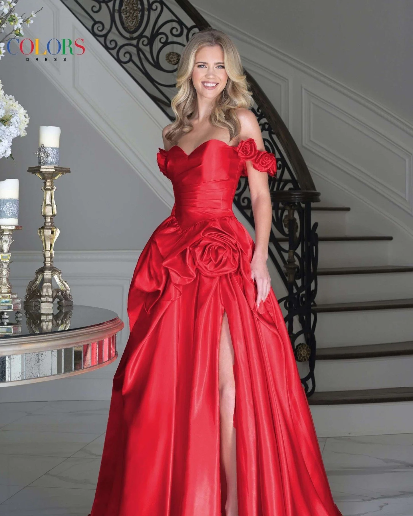 Just In/ Nouveaut&eacute; Colors Dress!!! 💙❤️💛💚
...
It's FINALLY this time of year!!! We have received so many new arrivals for our beautiful Prom 2026 girls!!! / C'est FINALEMENT le temps de l'ann&eacute;e que nous recevons des tonnes de nouveaut