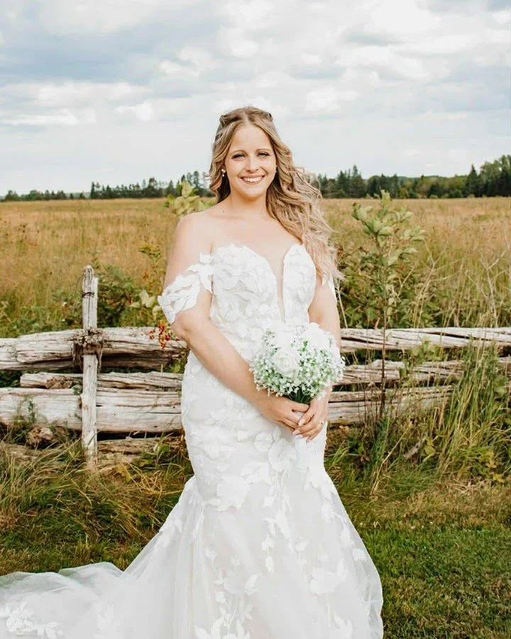 Congratulation to our beautiful bride Mandy and her husband!!! You look so stunning!!! 😍 We wish you all the happiness in the world!!! 😘
...
Dress: @maggiesotterodesigns 
...
...
...
#iliseboutique #ibbride #ibbride2025 #bride #bridal #wedding #wed